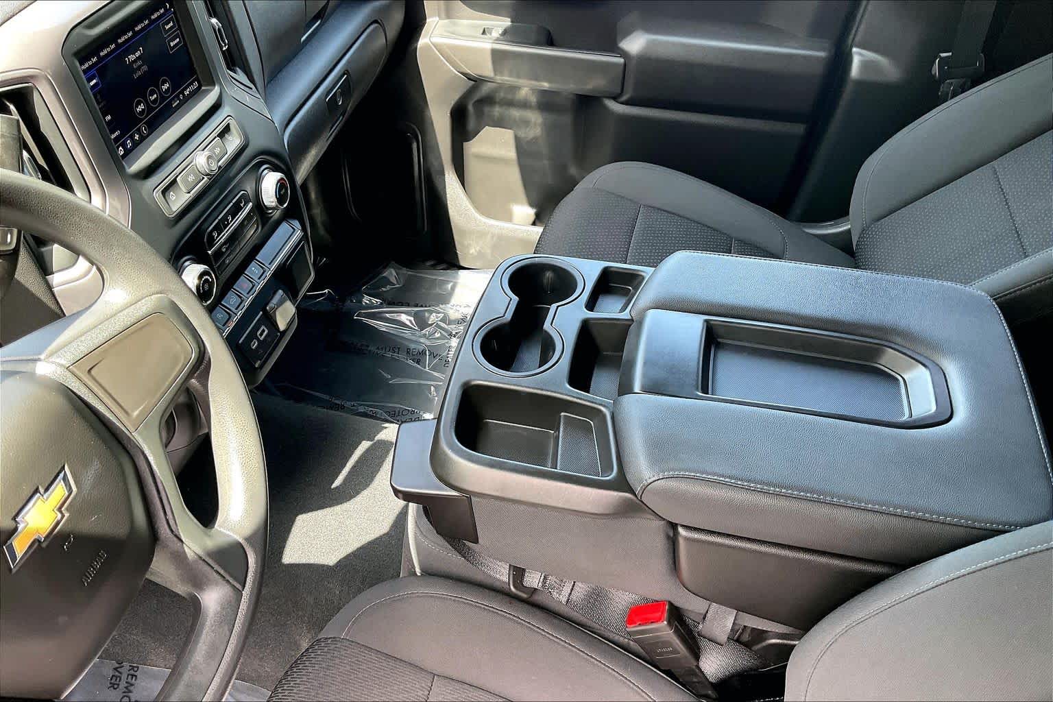Used 2022 Black Chevrolet Custom image 17