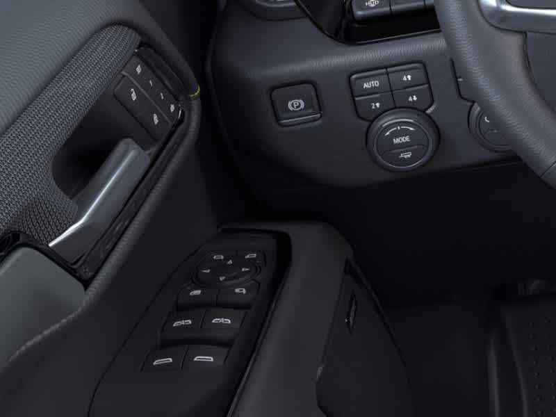 New 2026 Summit White Chevrolet ZR2 image 22