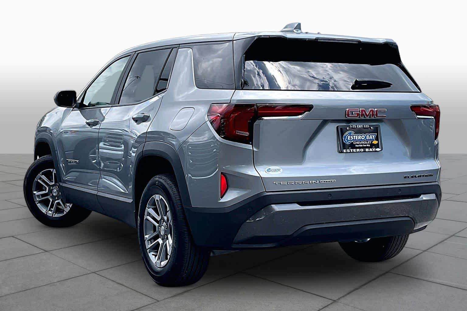 Used 2026 Sterling Metallic GMC Elevation image 12