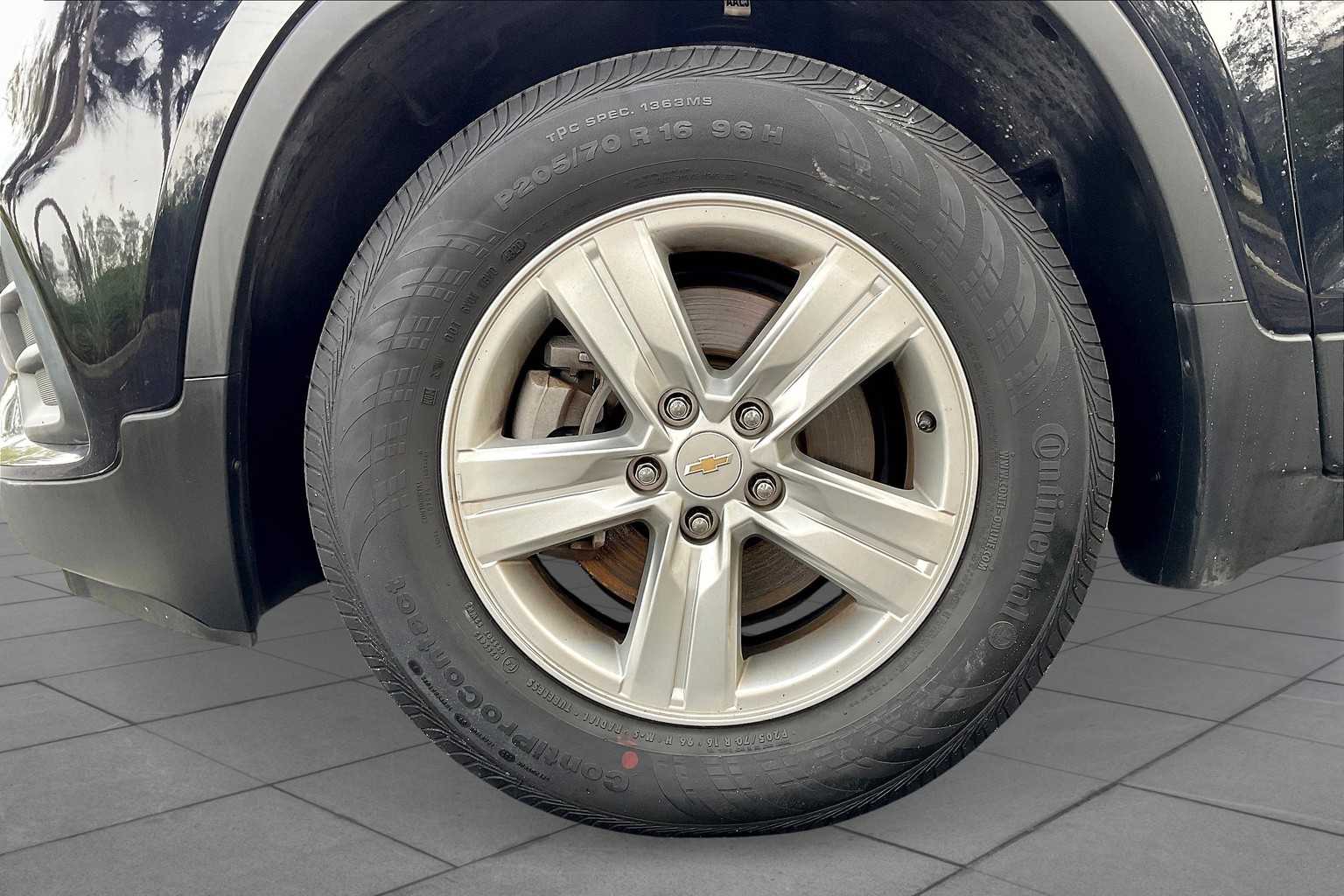 Certified Used 2022 MIDNIGHT BLUE METALLIC Chevrolet LT image 10