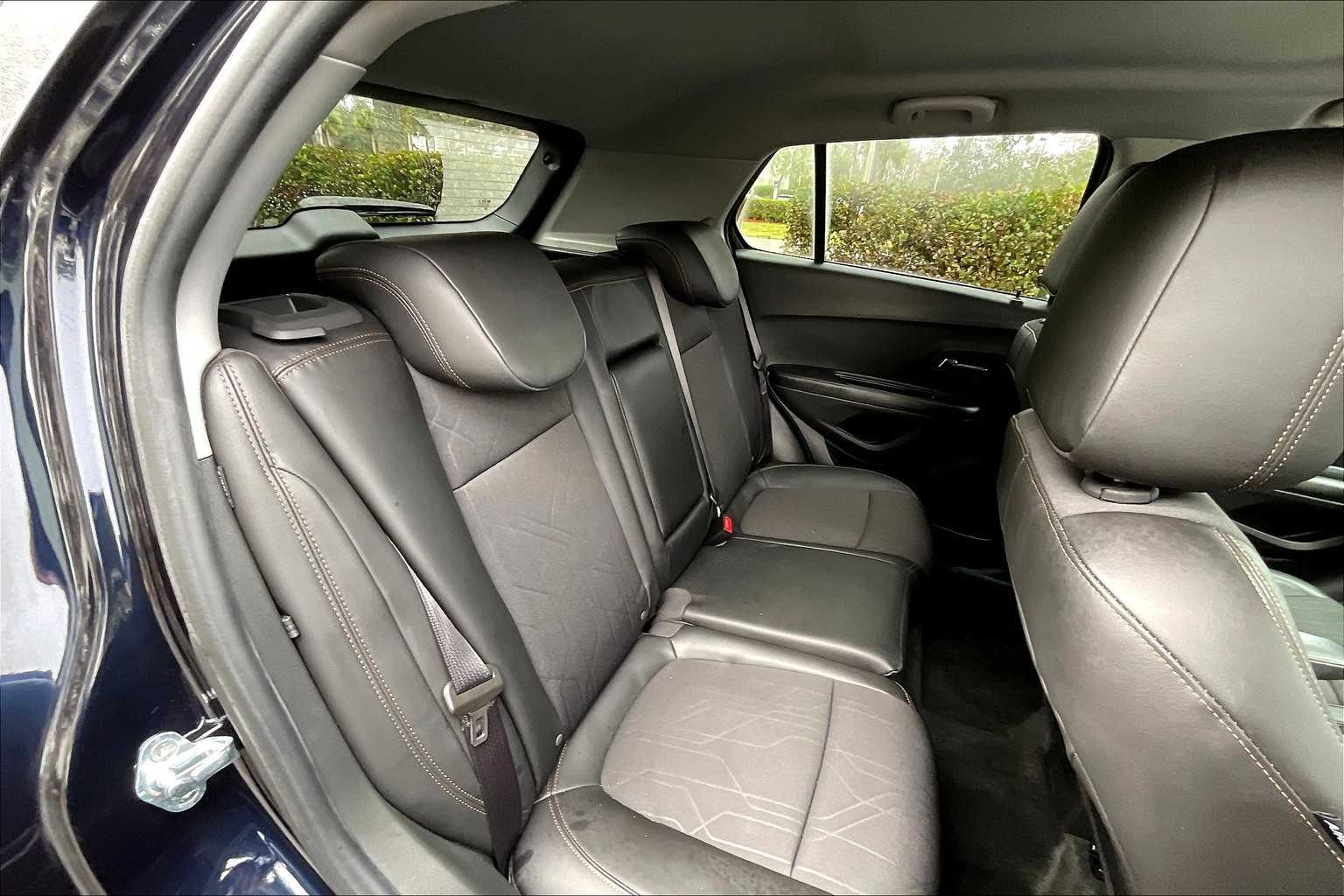 Certified Used 2022 MIDNIGHT BLUE METALLIC Chevrolet LT image 26