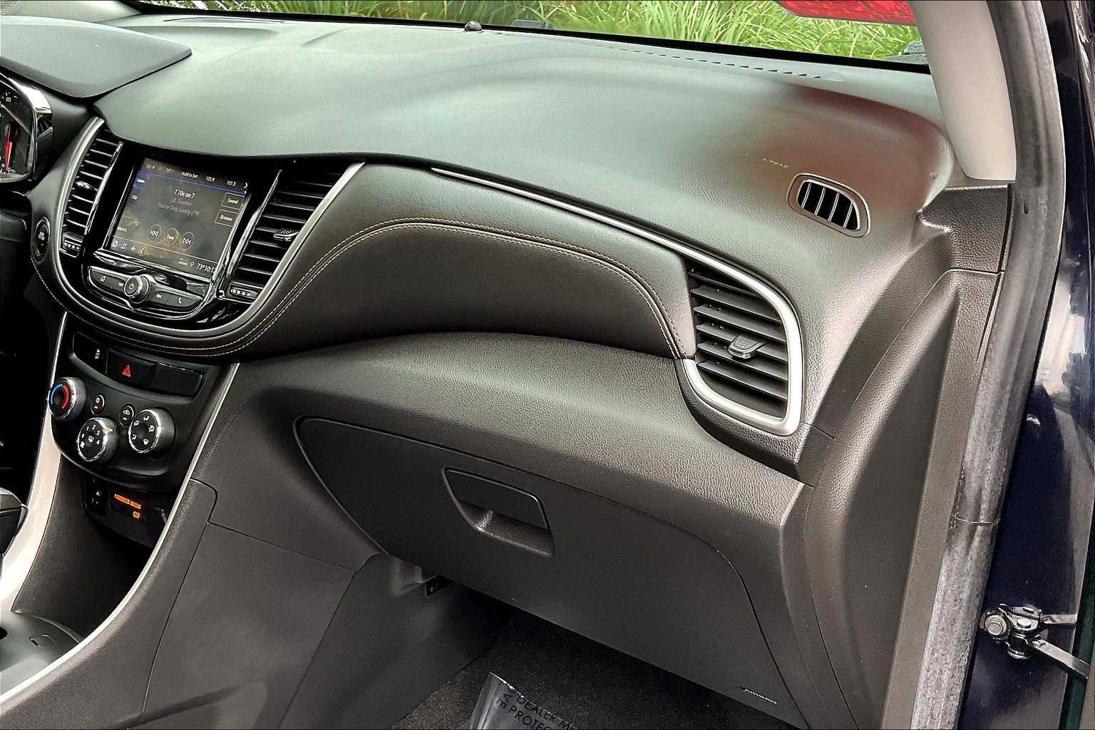 Certified Used 2022 MIDNIGHT BLUE METALLIC Chevrolet LT image 16