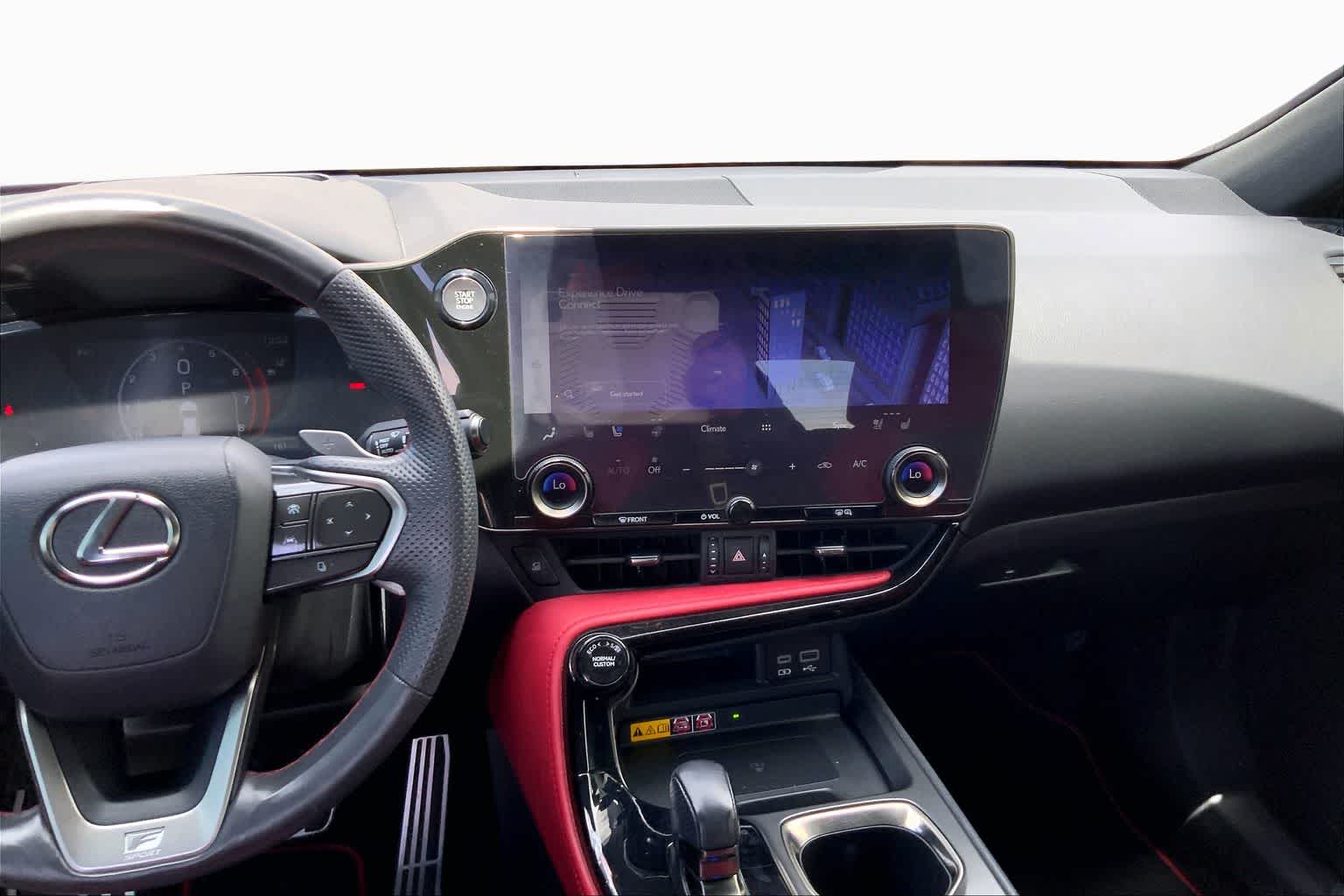 View vehicle photo 7