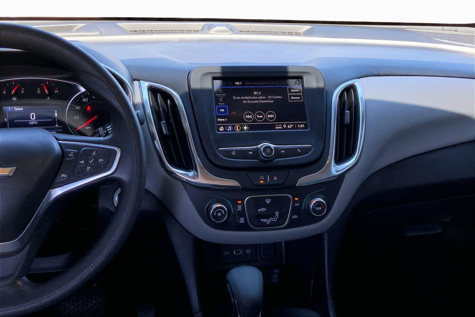 View vehicle photo 7