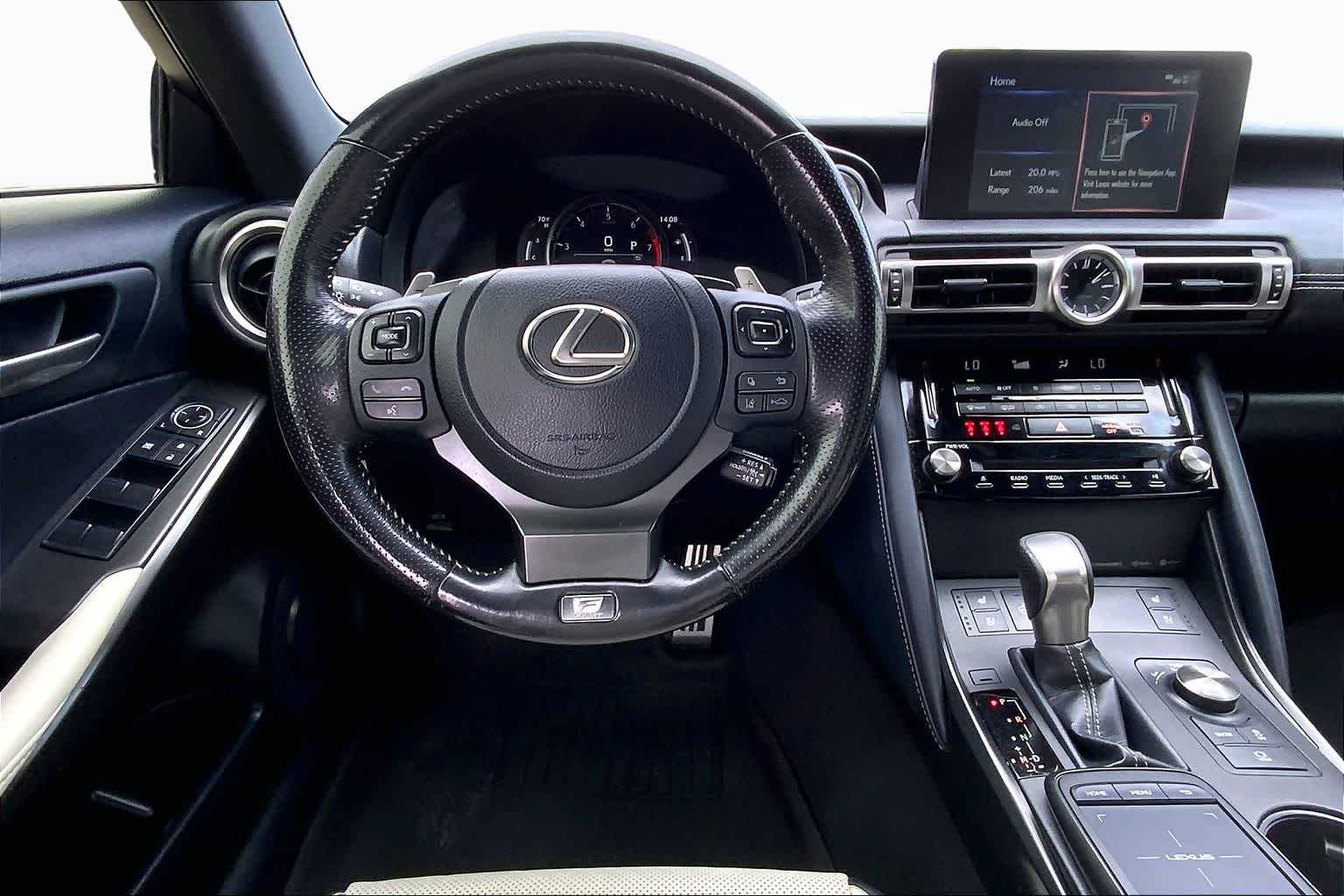 View vehicle photo 6