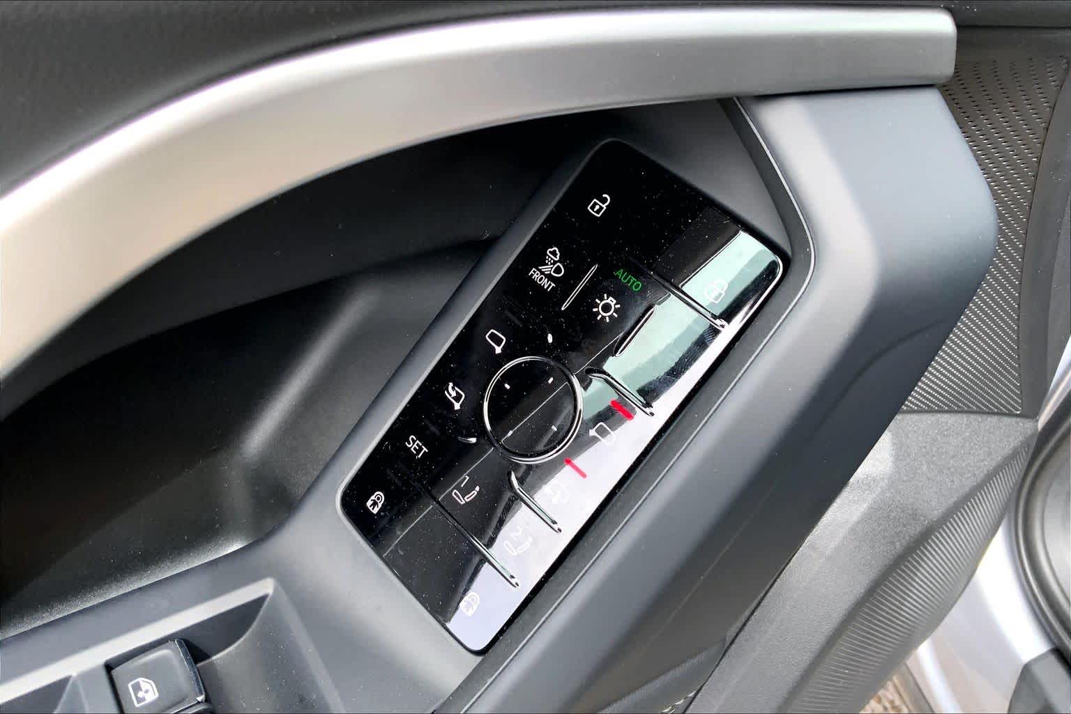 New 2026 Florett Silver Audi Premium Plus image 18