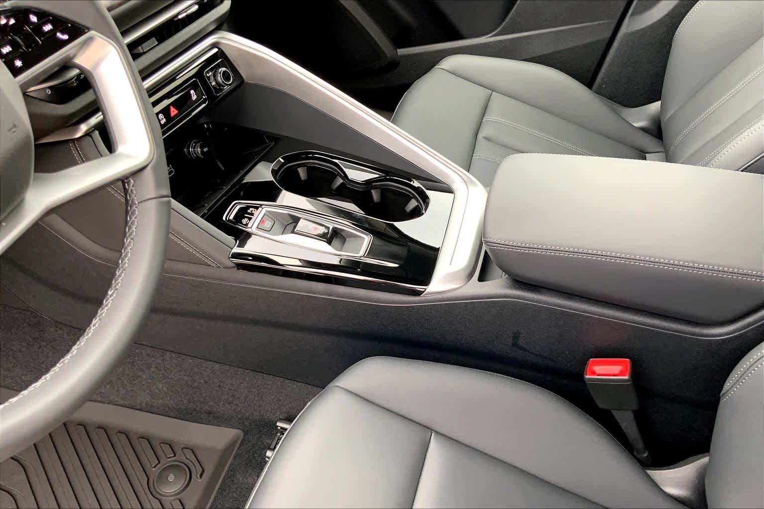 New 2026 Florett Silver Audi Premium Plus image 7