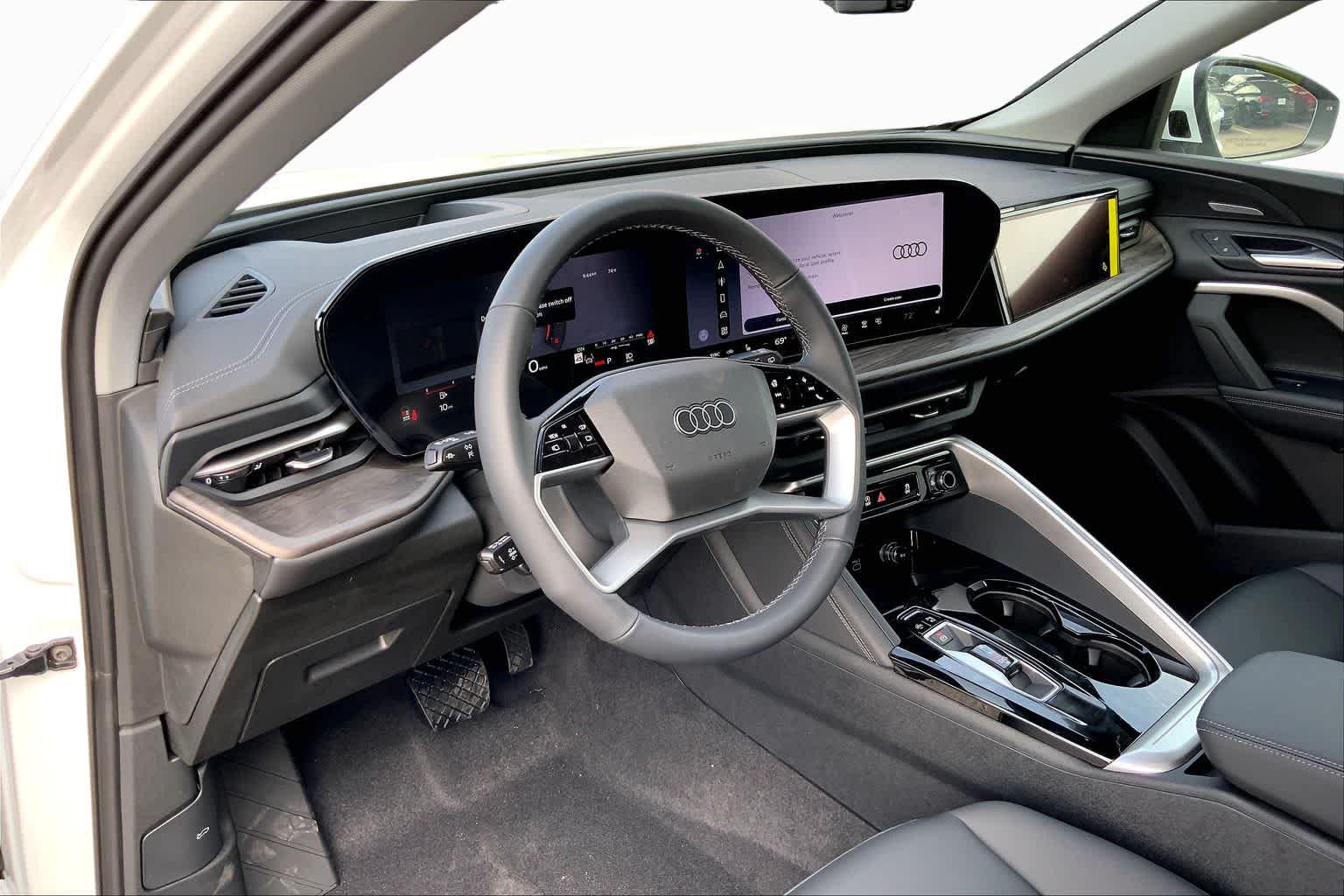 New 2026 Glacier White m Audi Premium Plus image 8