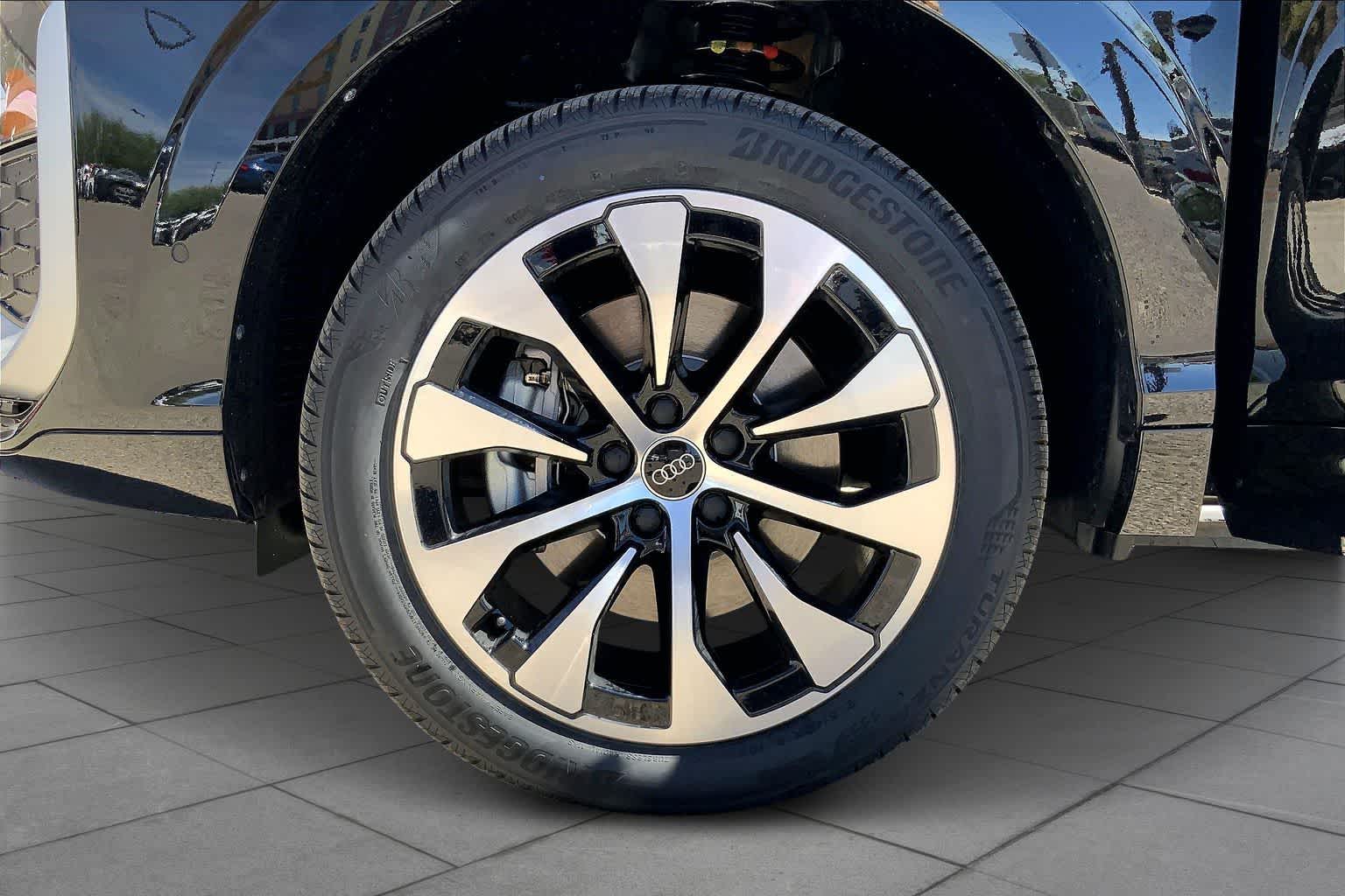 New 2026 Mythos Black me Audi S line image 11