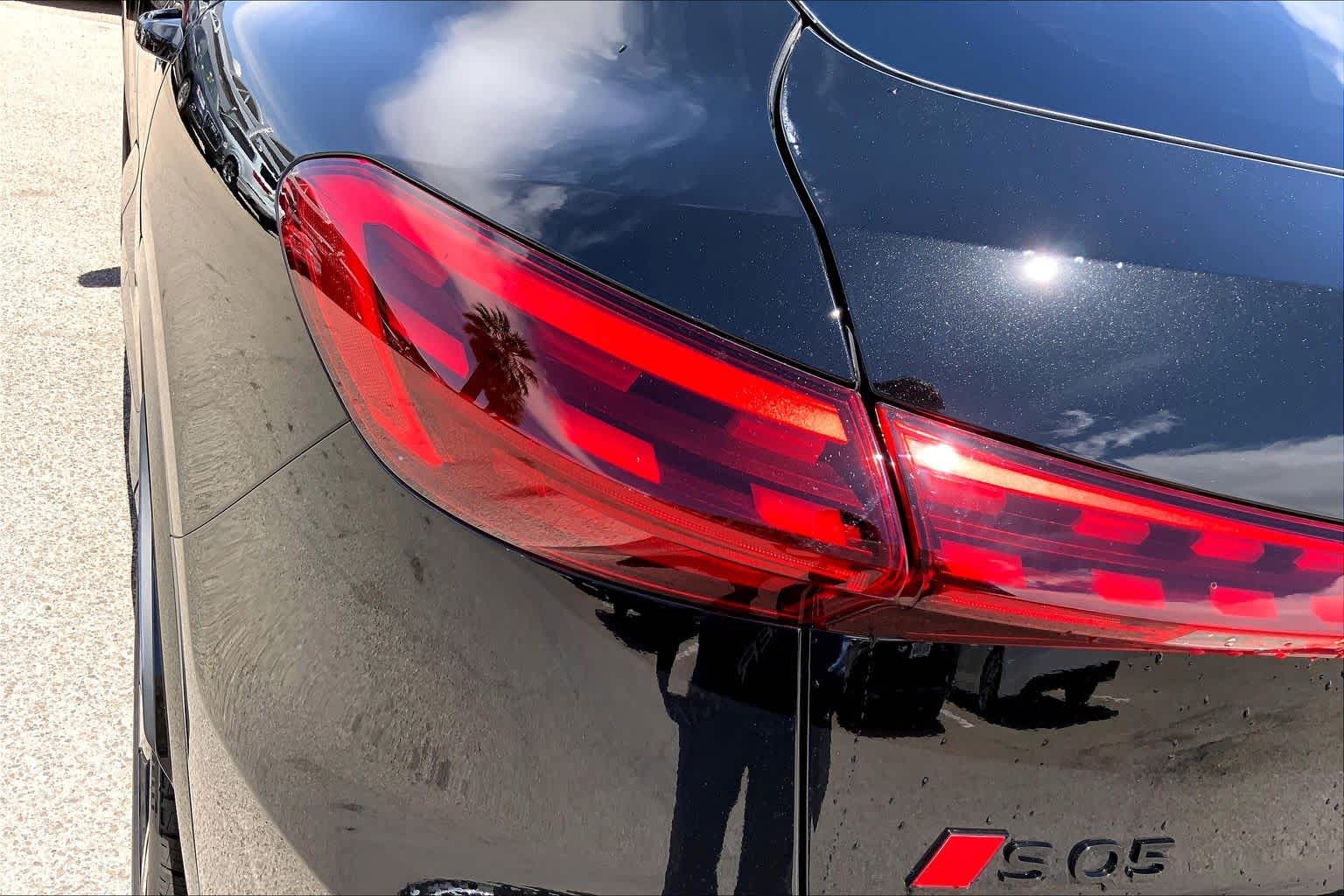 New 2026 MYTHOS BLACK Audi Premium Plus image 14