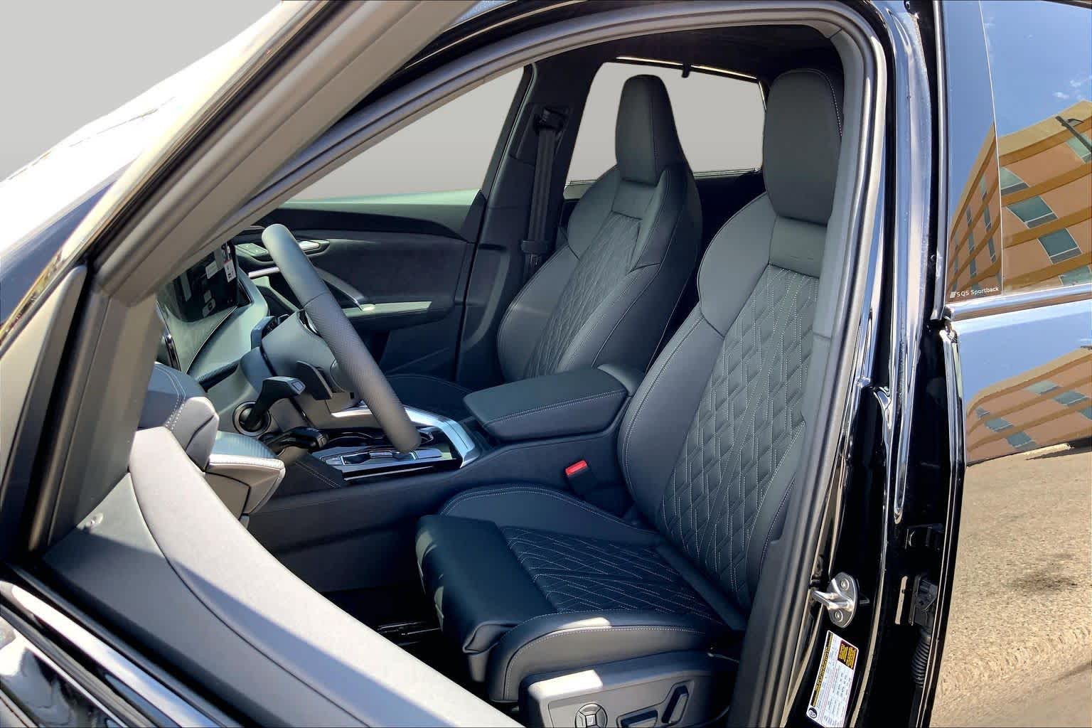 New 2026 MYTHOS BLACK Audi Premium Plus image 9