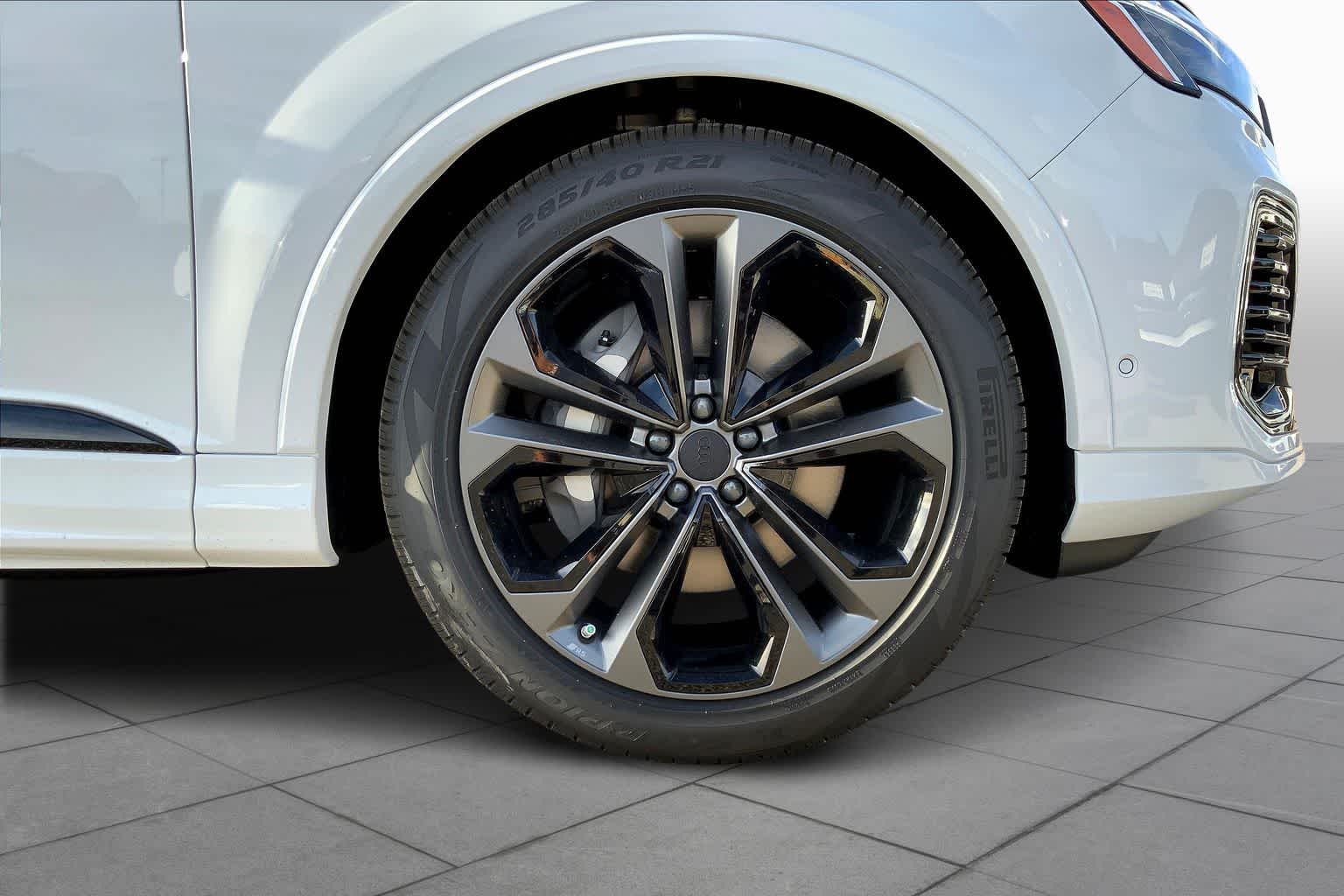 New 2026 Glacier White m Audi Premium Plus image 11
