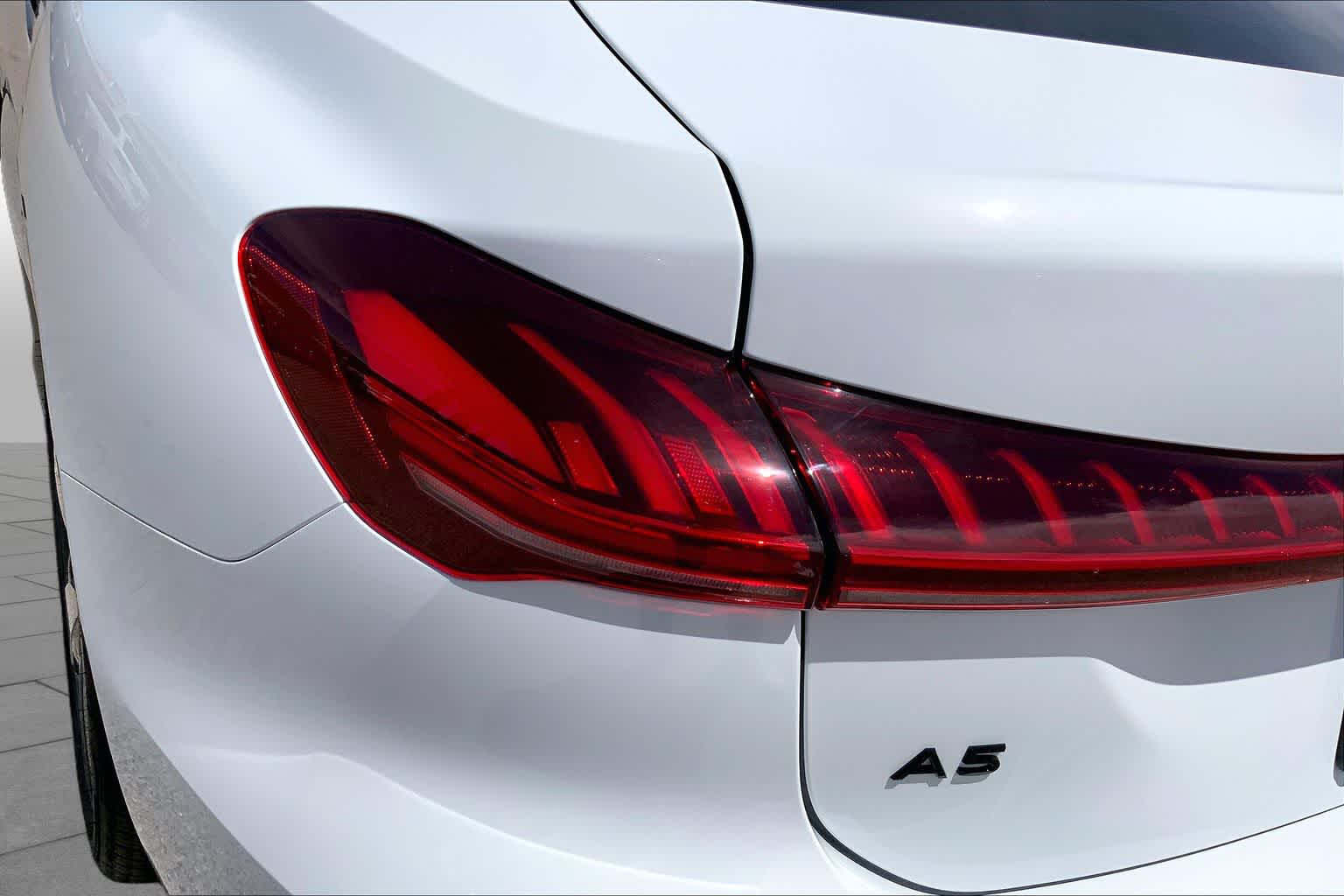 New 2026 Glacier White m Audi Premium Plus image 13