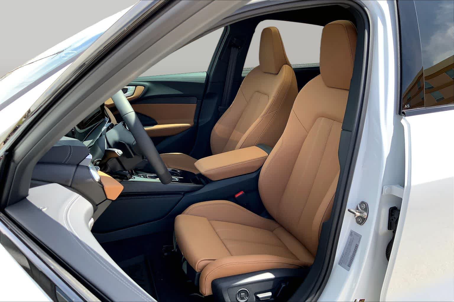 New 2026 Glacier White m Audi Premium Plus image 8