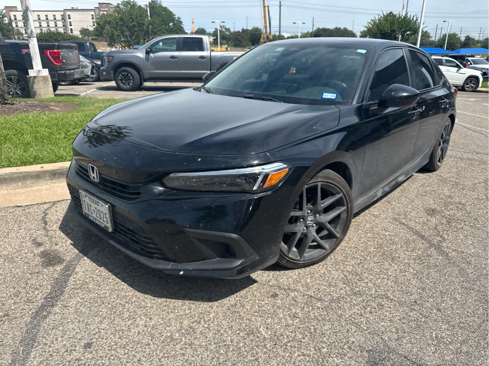 View vehicle photo 2