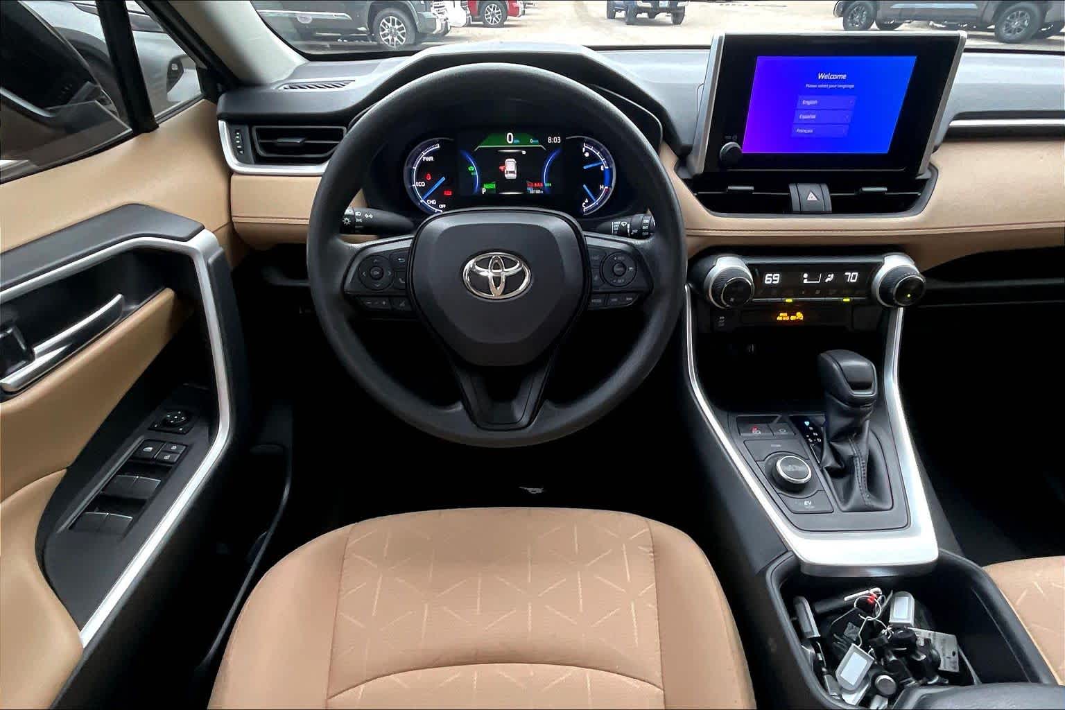 View vehicle photo 6