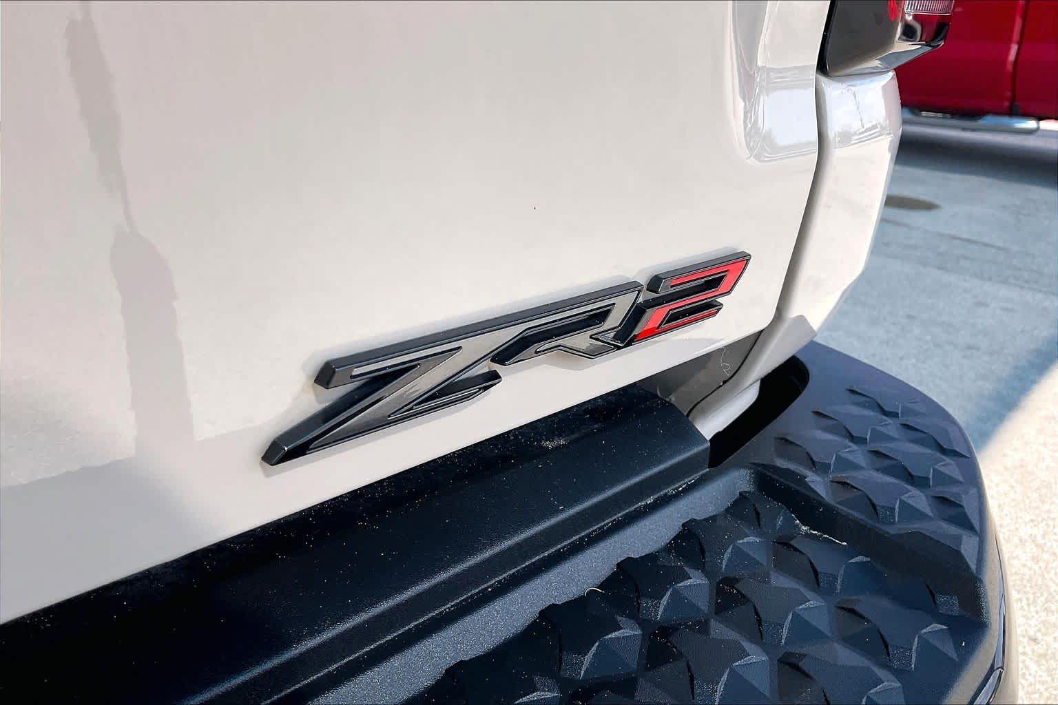 Used 2026 White Sands Chevrolet ZR2 image 10