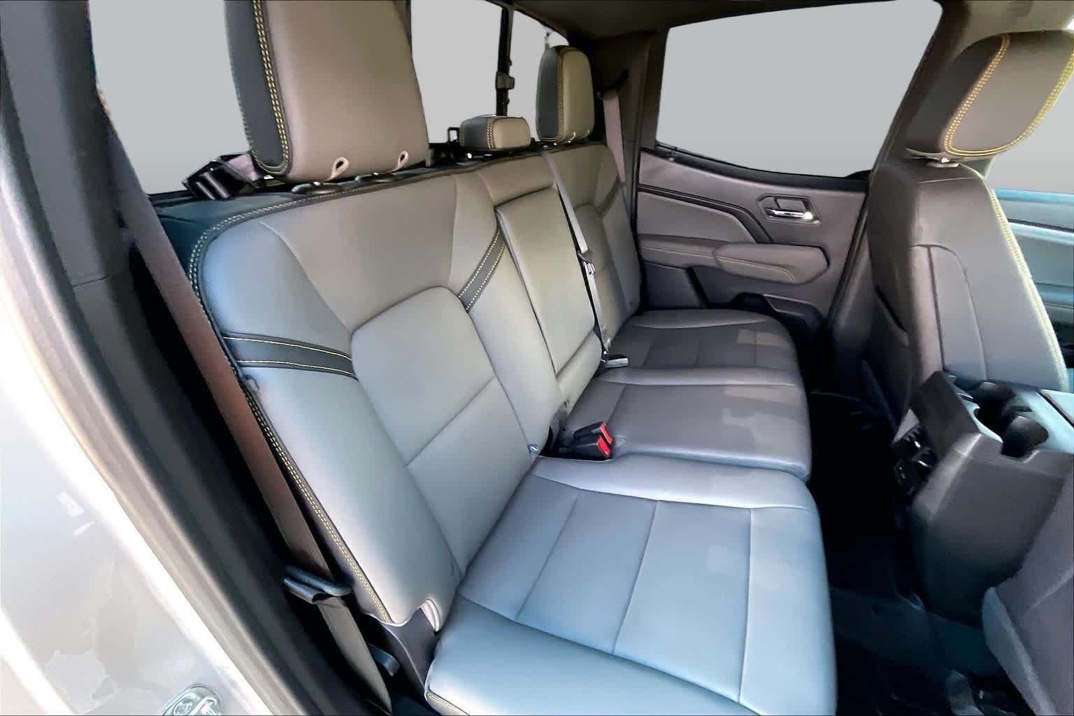 Used 2026 White Sands Chevrolet ZR2 image 19