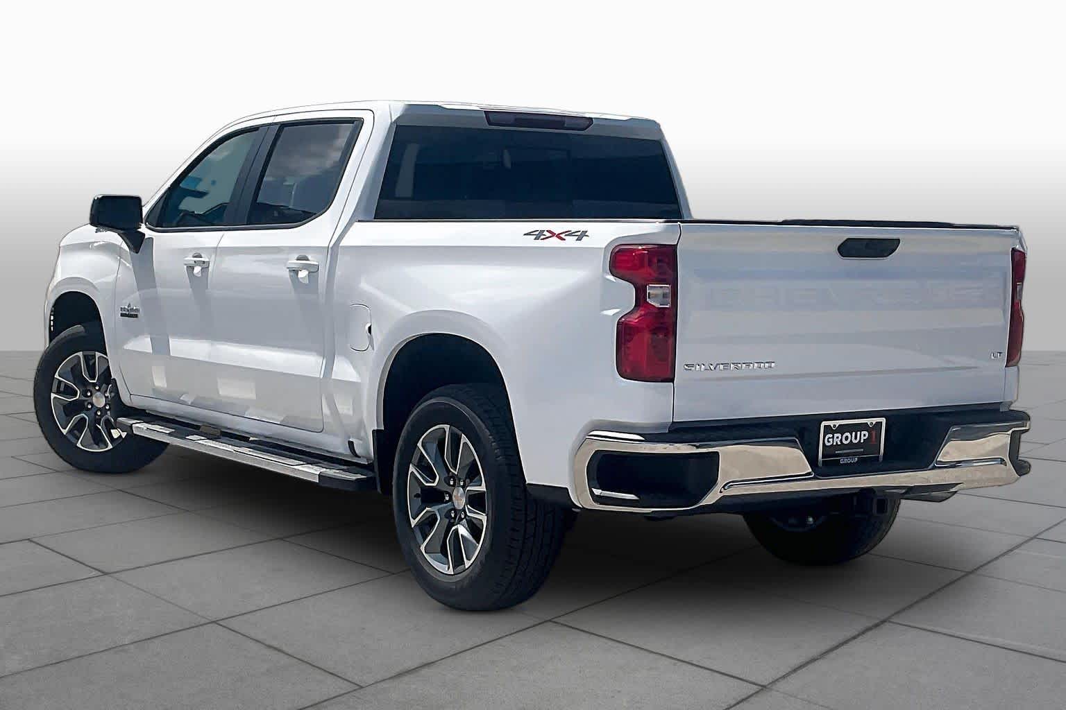 New 2026 Summit White Chevrolet LT image 12