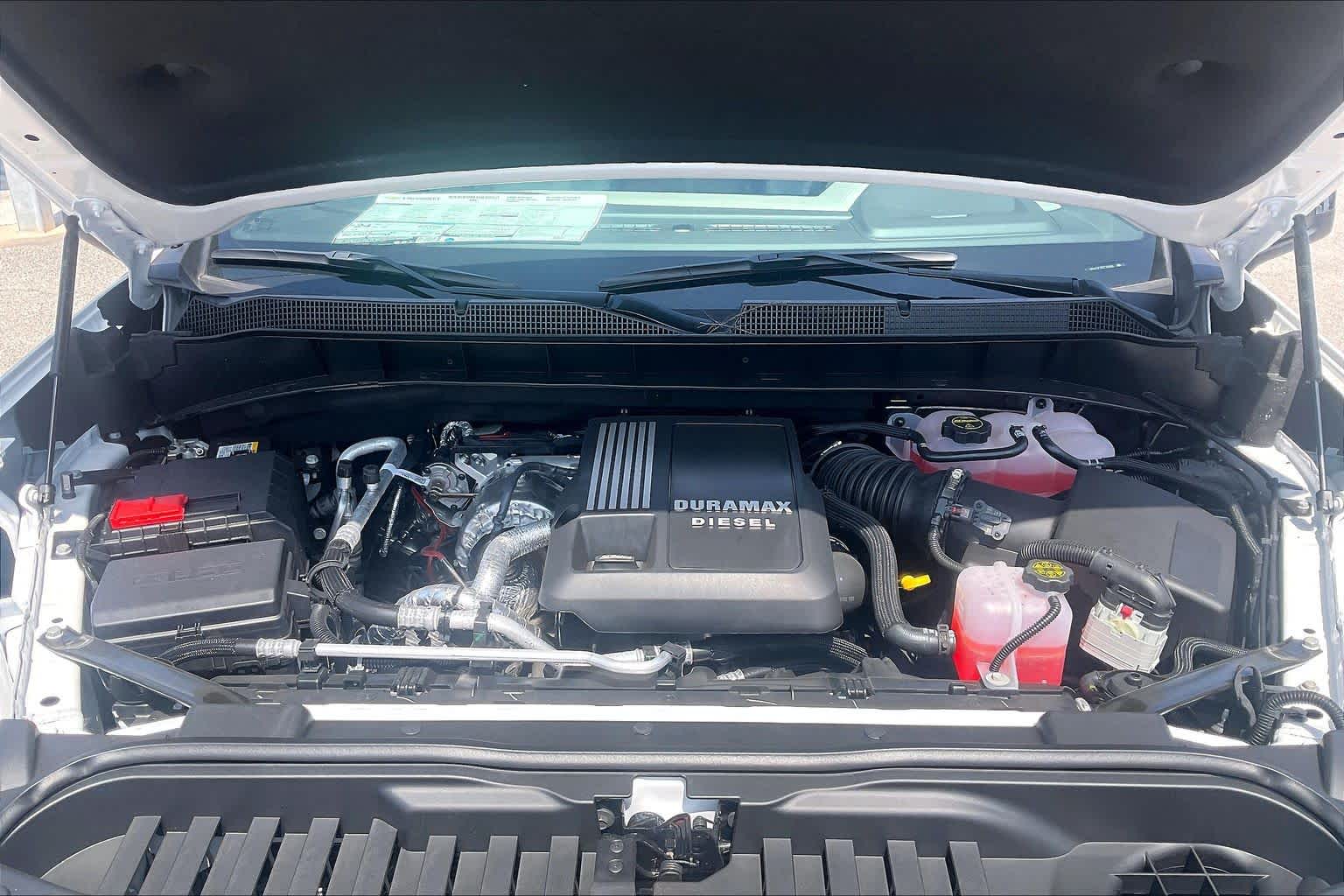 New 2026 Summit White Chevrolet LT image 16