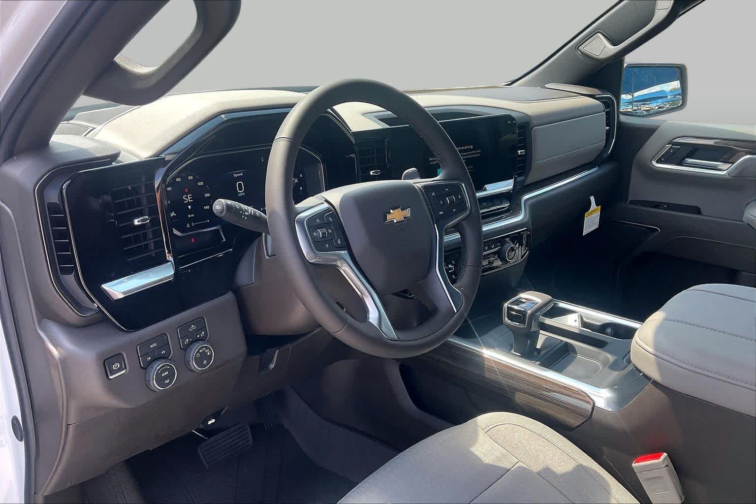 New 2026 Summit White Chevrolet LT image 8