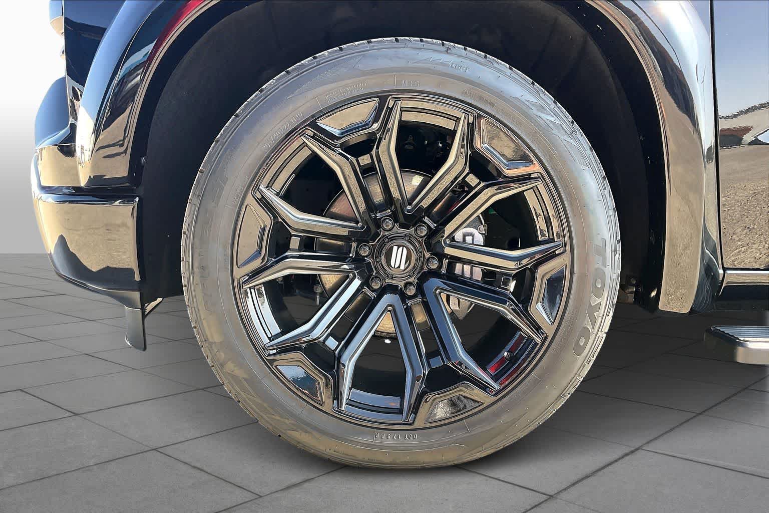 2025 Chevrolet Silverado 1500 RST - Photo 11