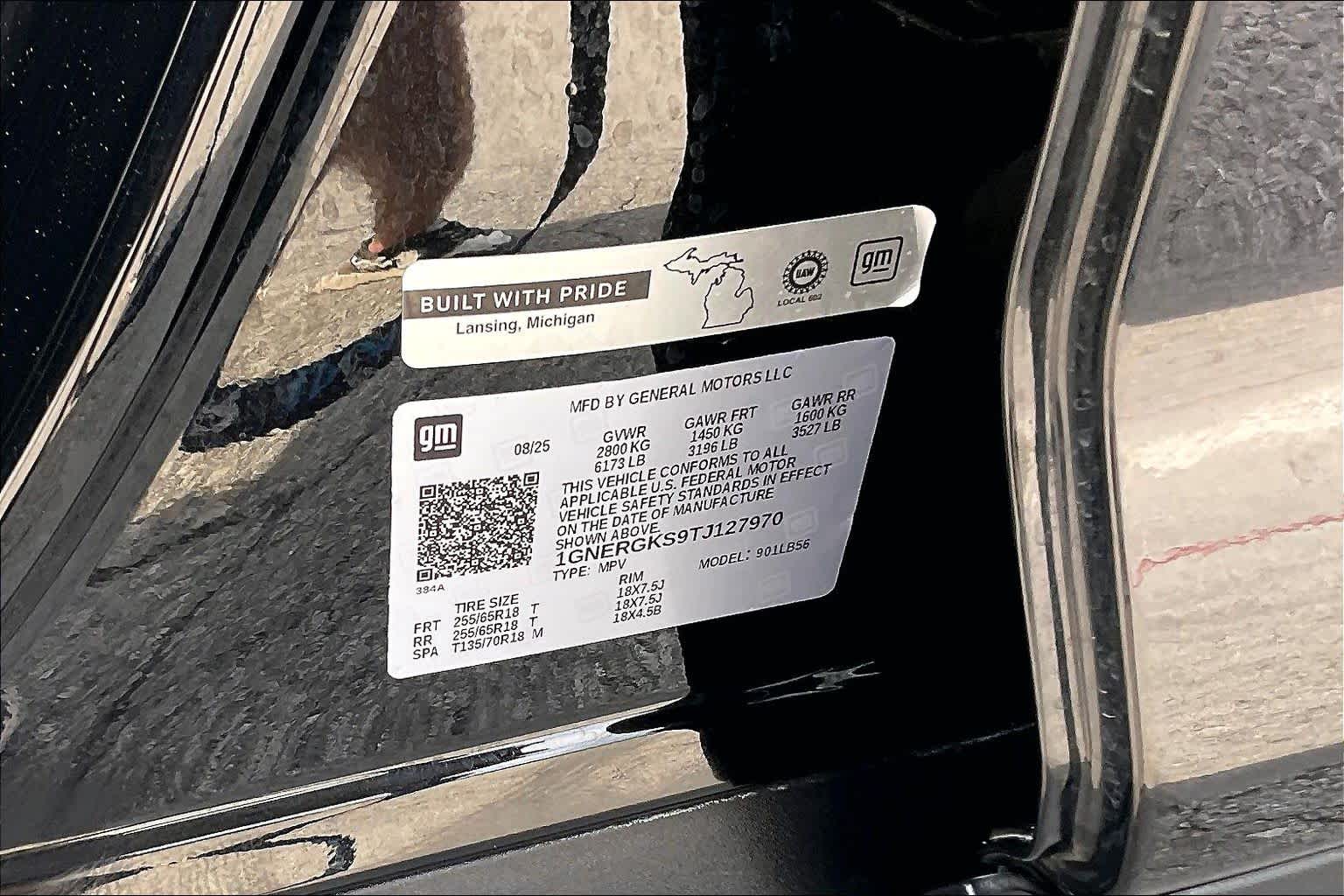 Used 2026 Mosaic Black Metallic Chevrolet LT image 32