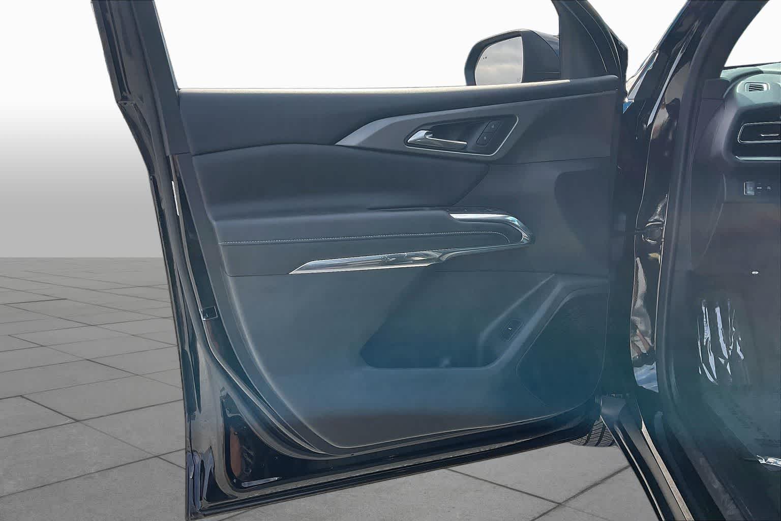 Used 2026 Mosaic Black Metallic Chevrolet LT image 20