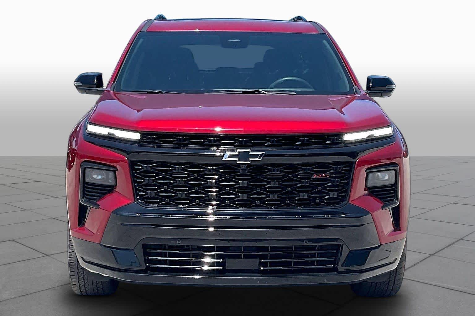 Pre-Owned 2024 Chevrolet Traverse RS