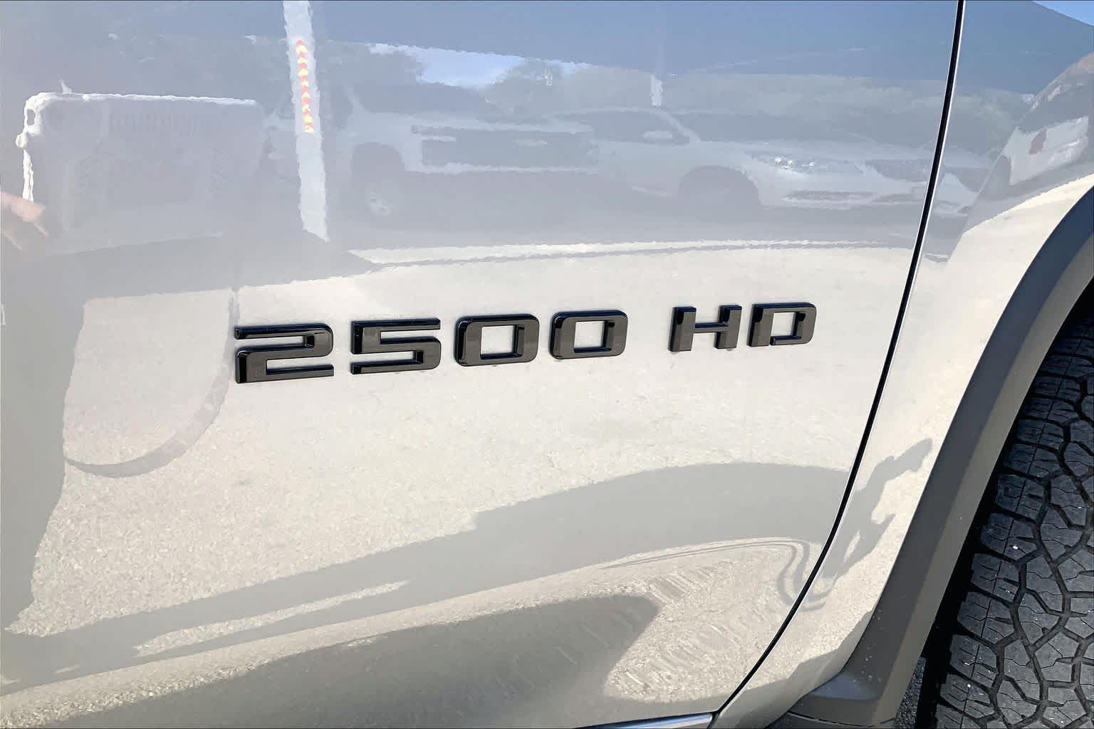 New 2026 Sterling Gray Metallic Chevrolet LT image 15