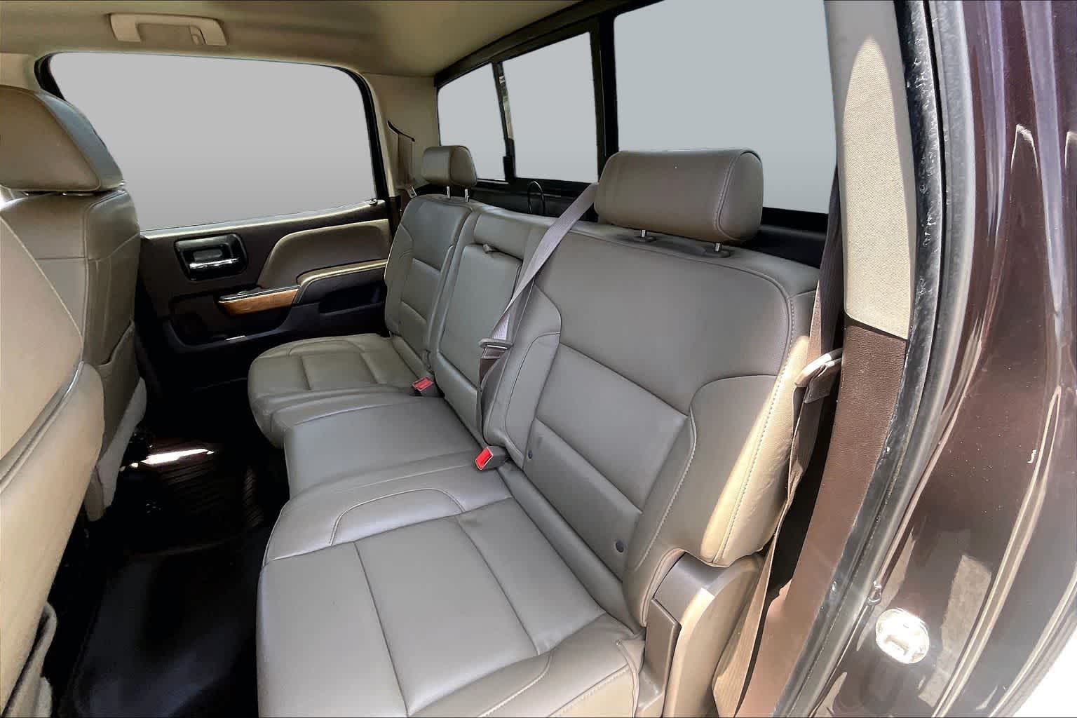 Used 2016 AUTUMN BRONZE METALLIC Chevrolet LTZ image 19