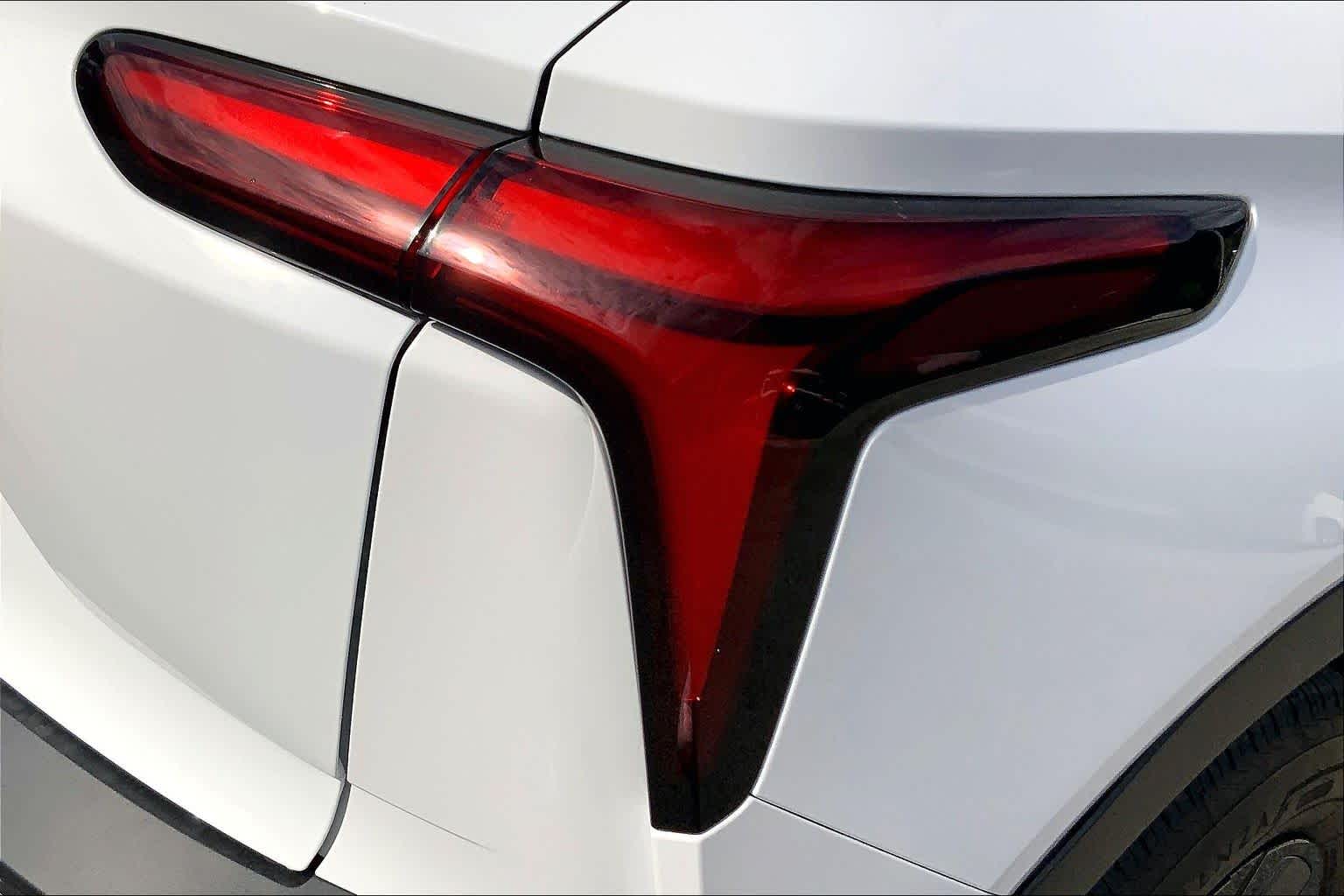 New 2026 Summit White Chevrolet LT image 14