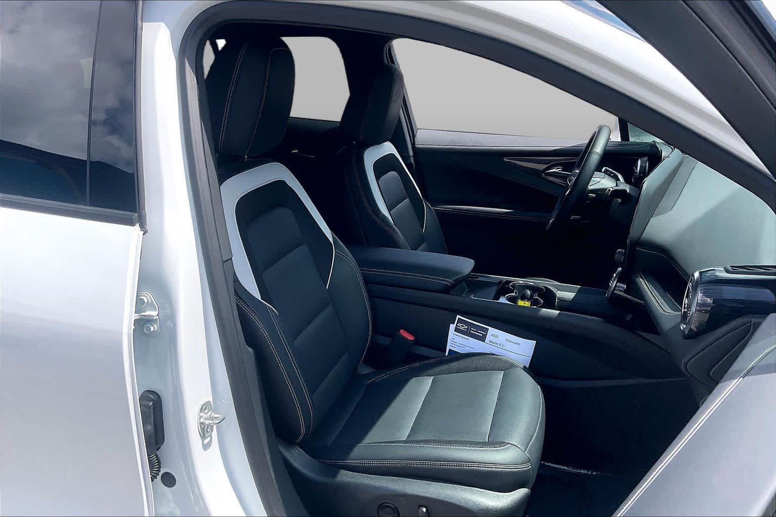 Pre-Owned 2025 Chevrolet Blazer EV LT