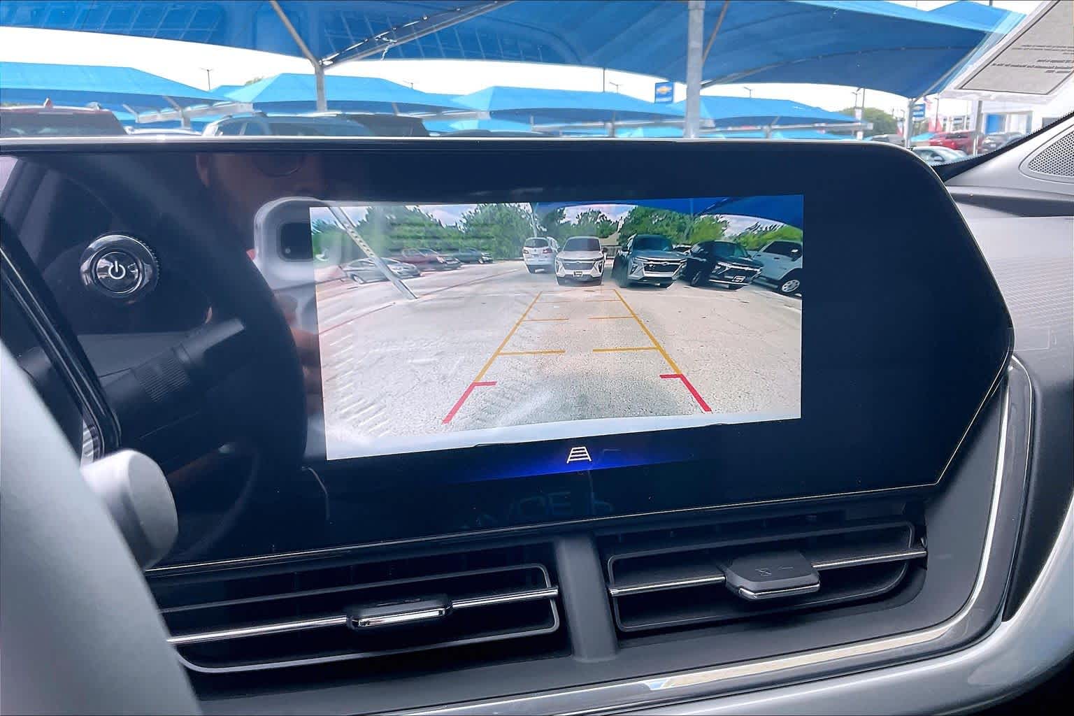 New 2026 Summit White Chevrolet LT image 18