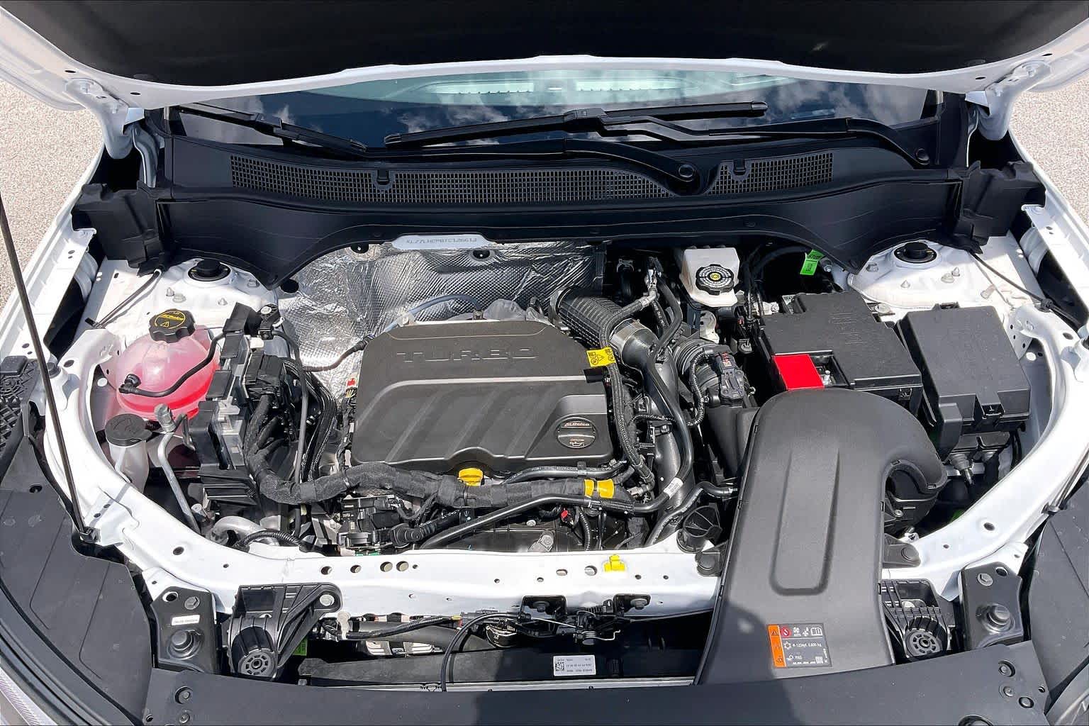 New 2026 Summit White Chevrolet LT image 16