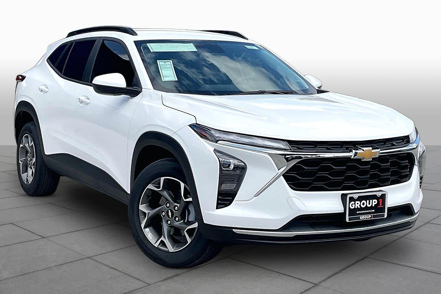 New 2026 Summit White Chevrolet LT image 2