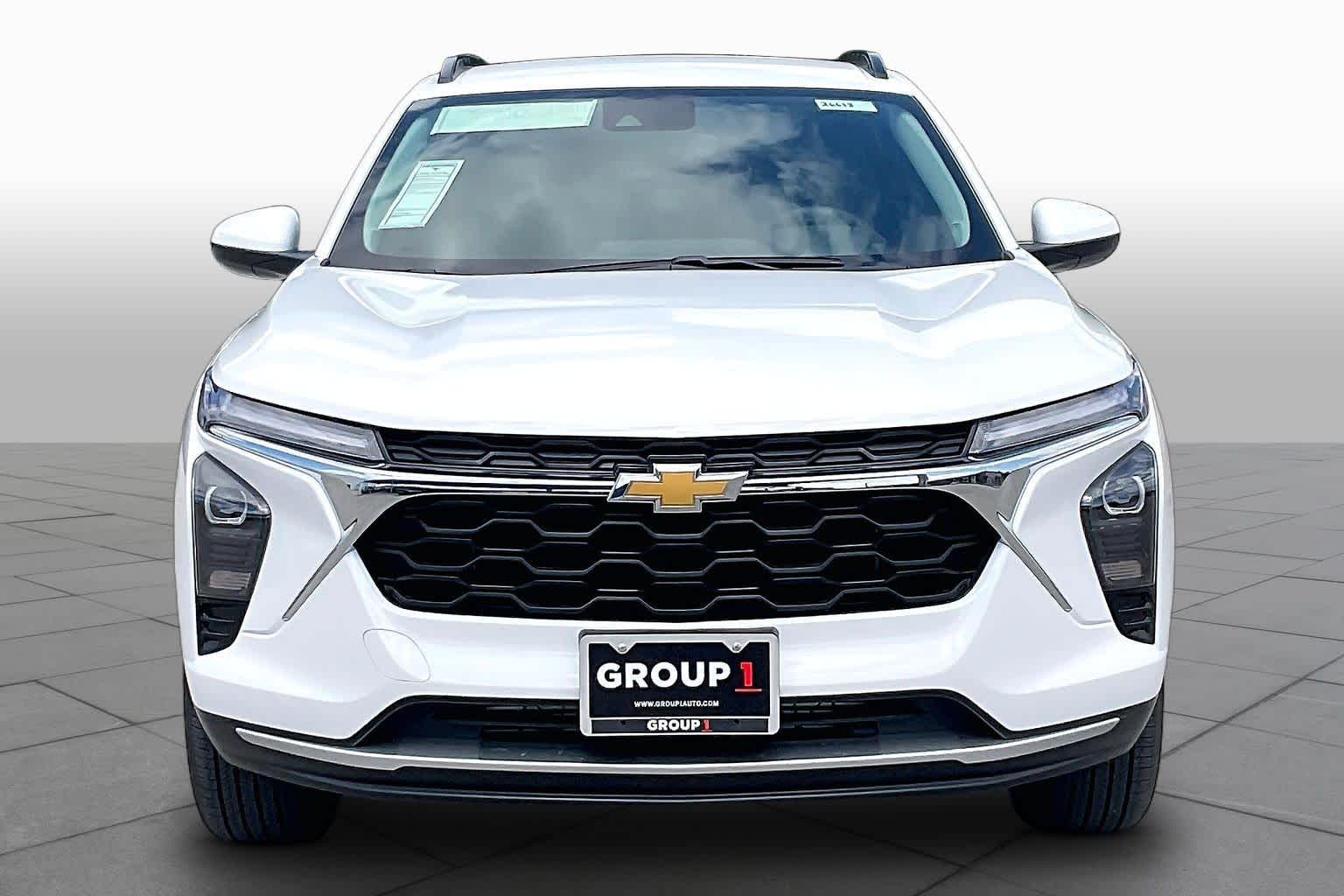 New 2026 Summit White Chevrolet LT image 3