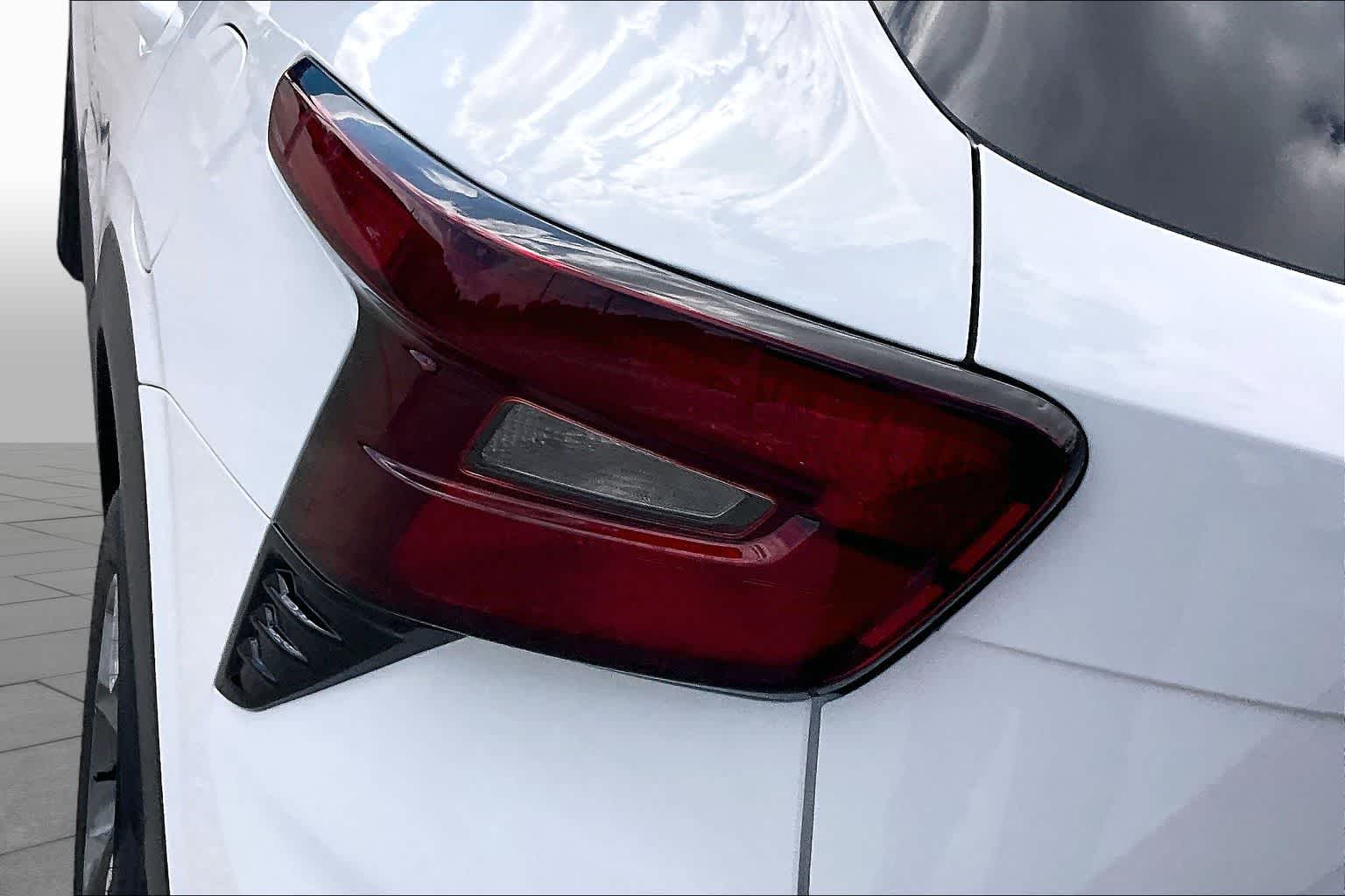 New 2026 Summit White Chevrolet LT image 14
