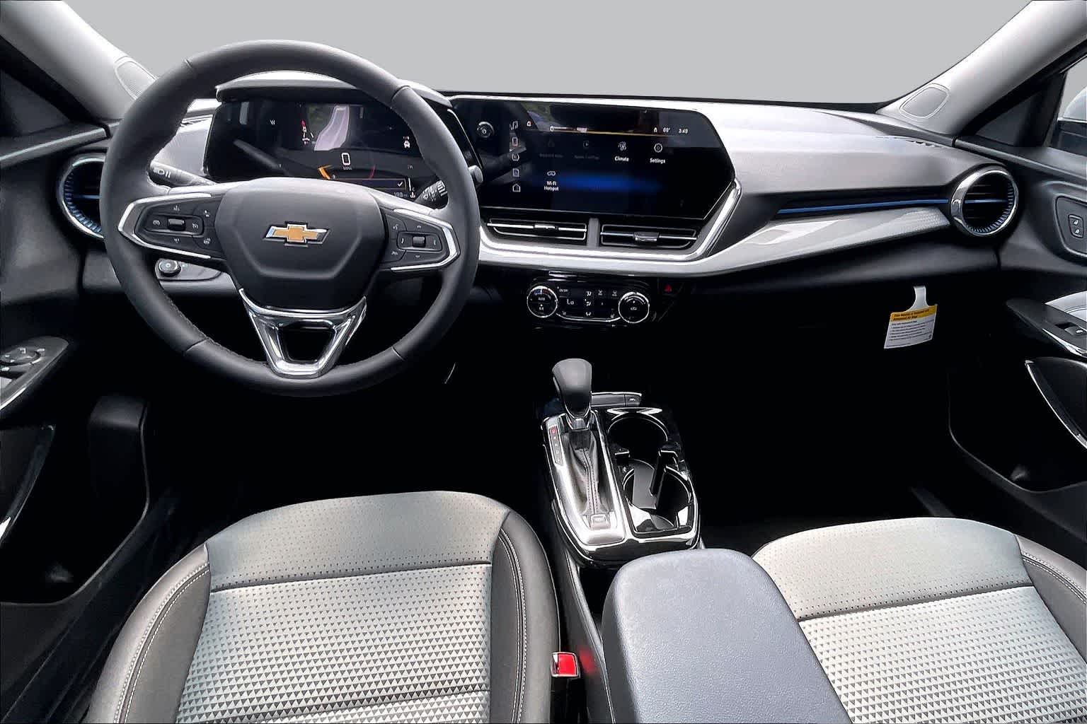 New 2026 Summit White Chevrolet LT image 5