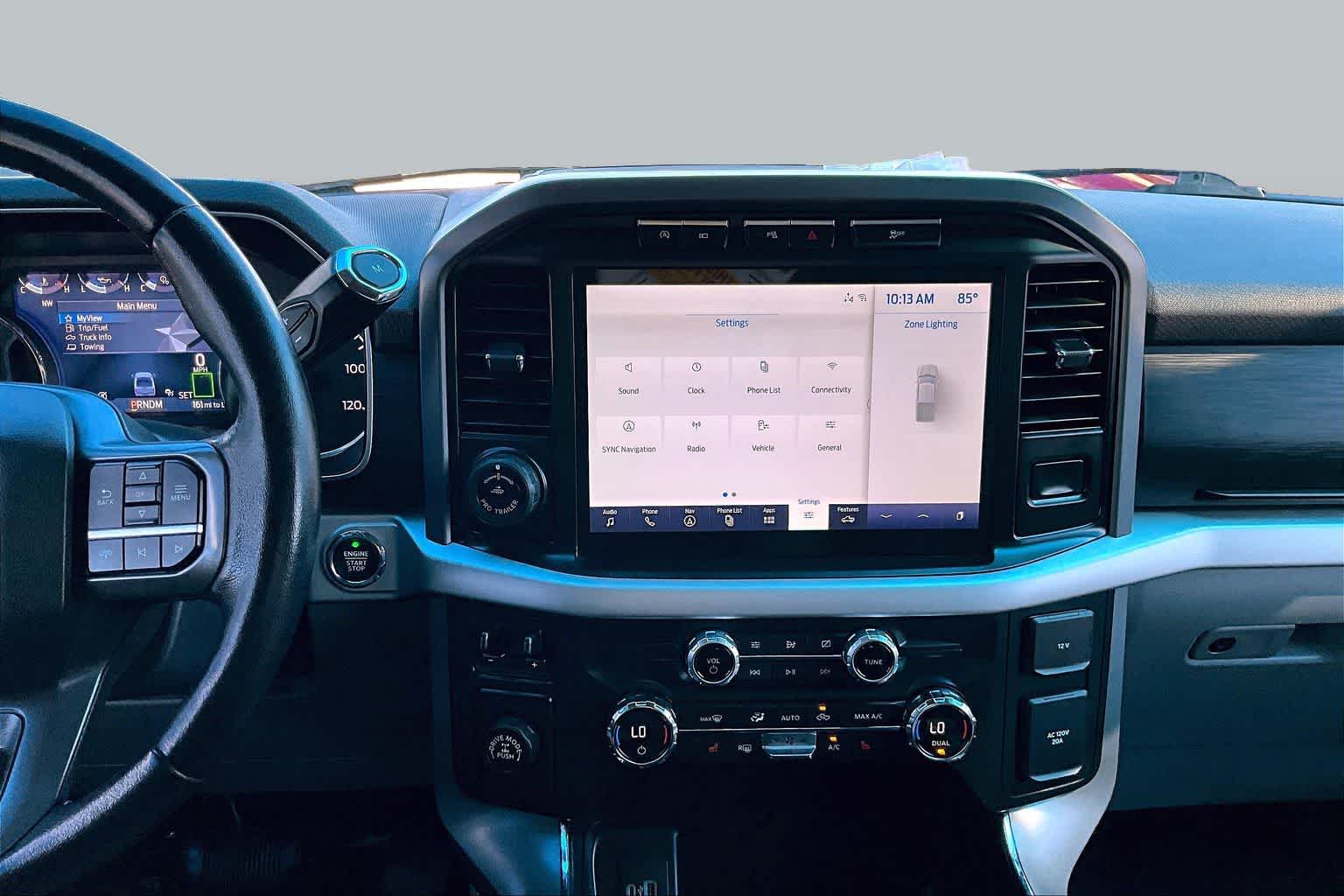 View vehicle photo 7