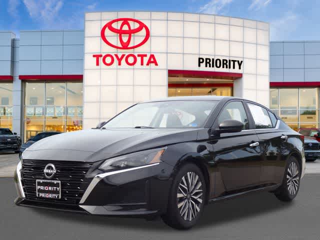 2025 Nissan Altima