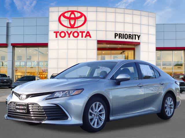 Celestial Silver Metallic 2024 Toyota Camry LE FWD Sedan Front-Wheel Drive 8-Speed Automatic