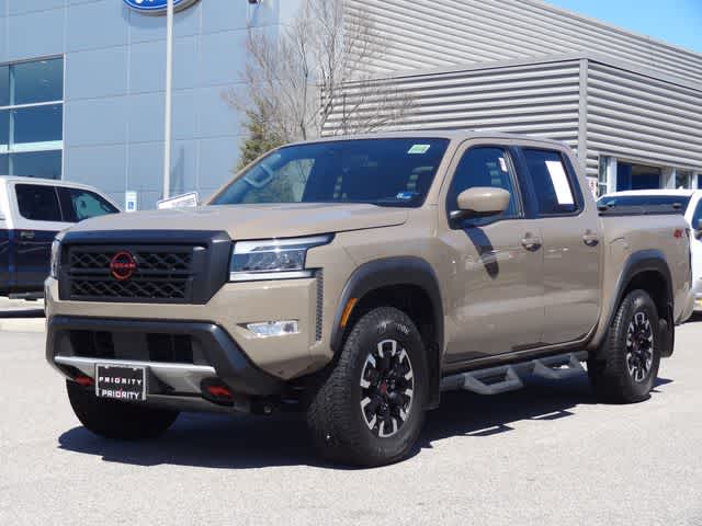 2023 Nissan Frontier PRO-4X Crew Cab 4WD