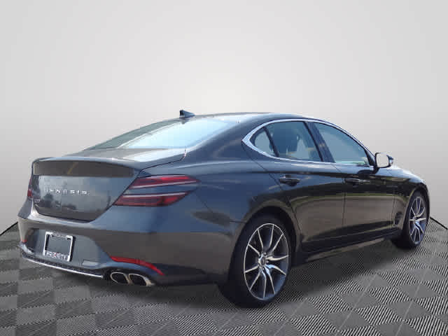 2023 Genesis G70