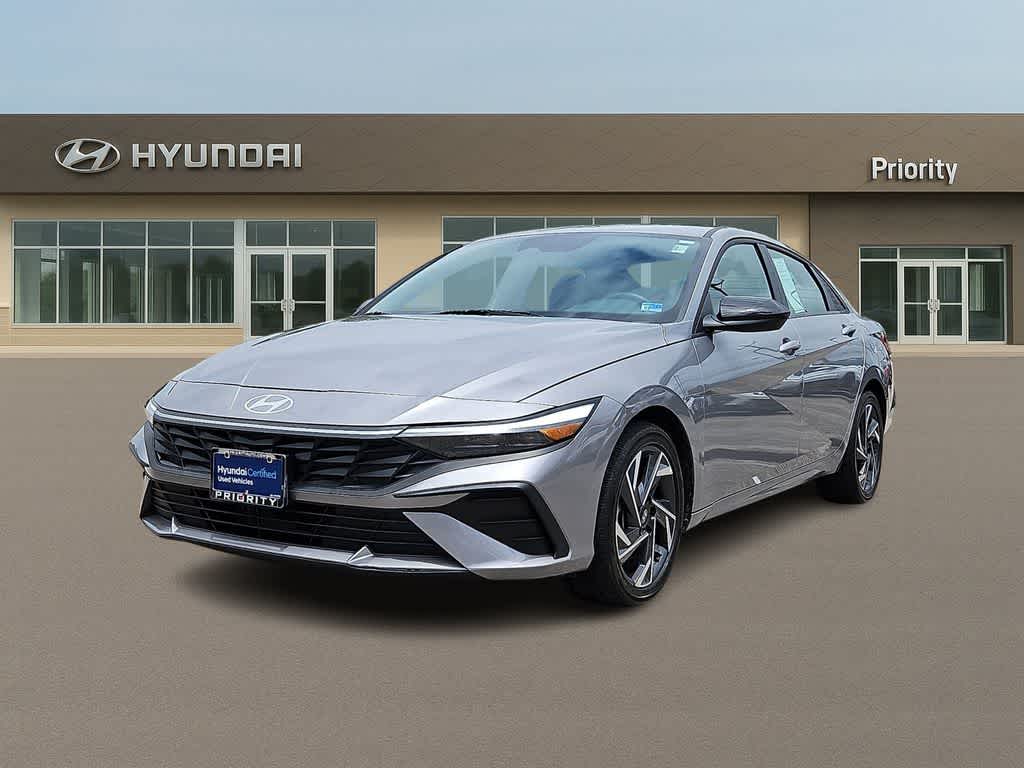 2025 Hyundai Elantra Hybrid