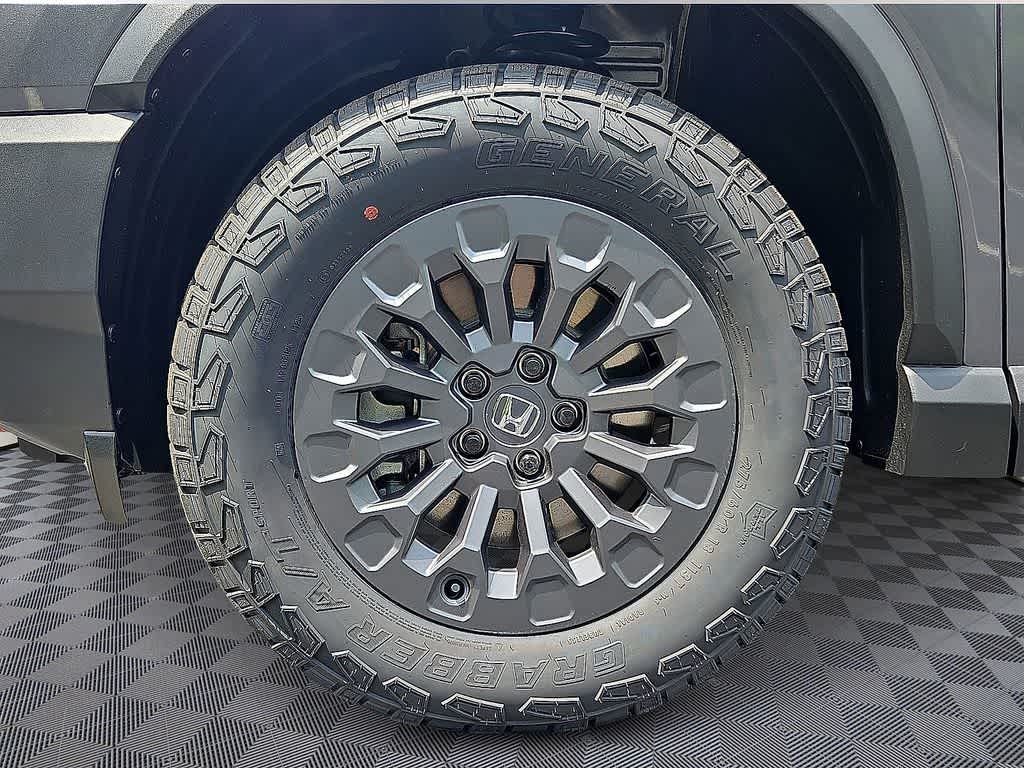 View vehicle photo 5