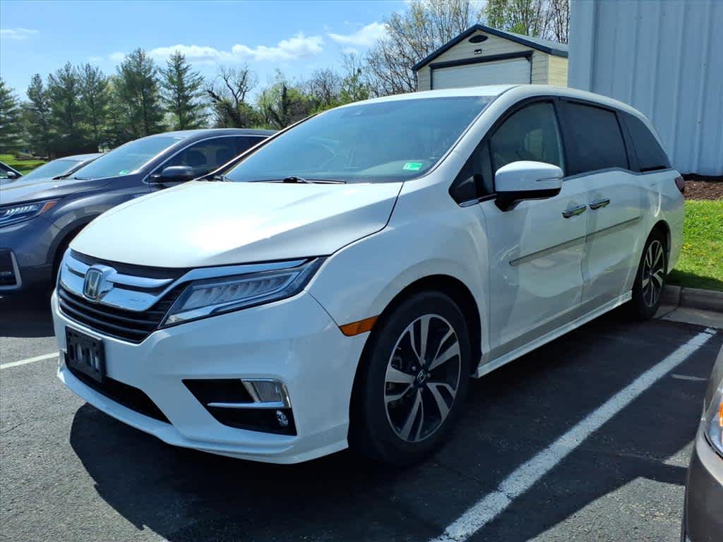 White 2019 Honda Odyssey Elite FWD Minivan Front-Wheel Drive Automatic