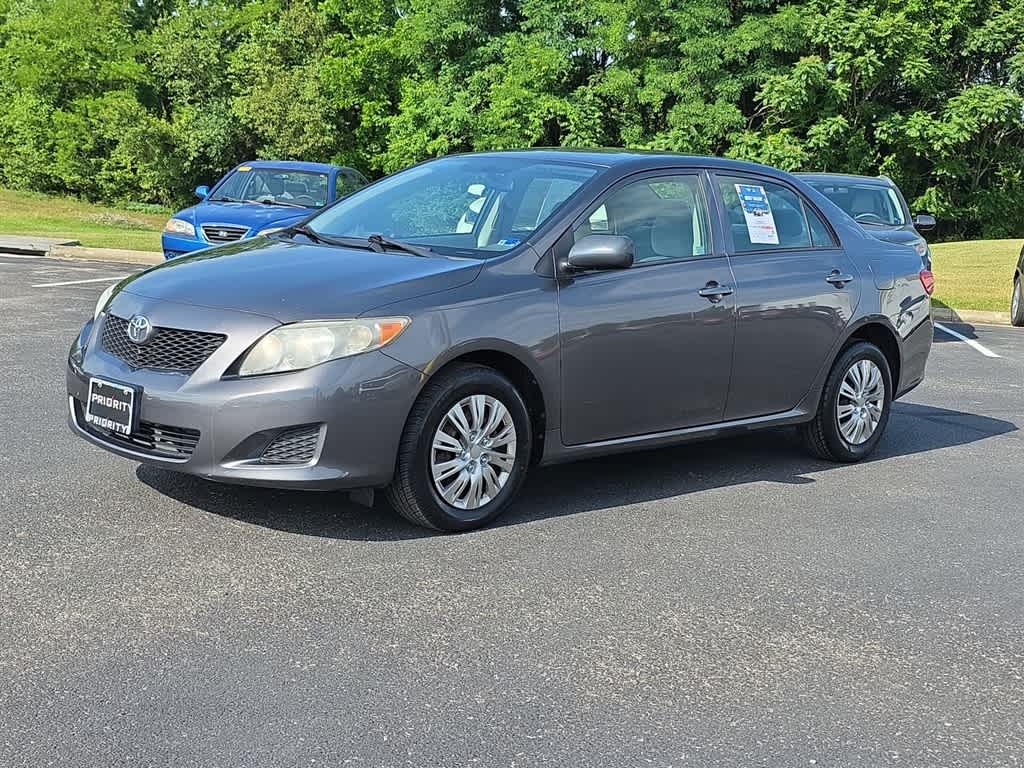 Magnetic Gray Metallic 2009 Toyota Corolla LE Sedan Front-Wheel Drive Automatic