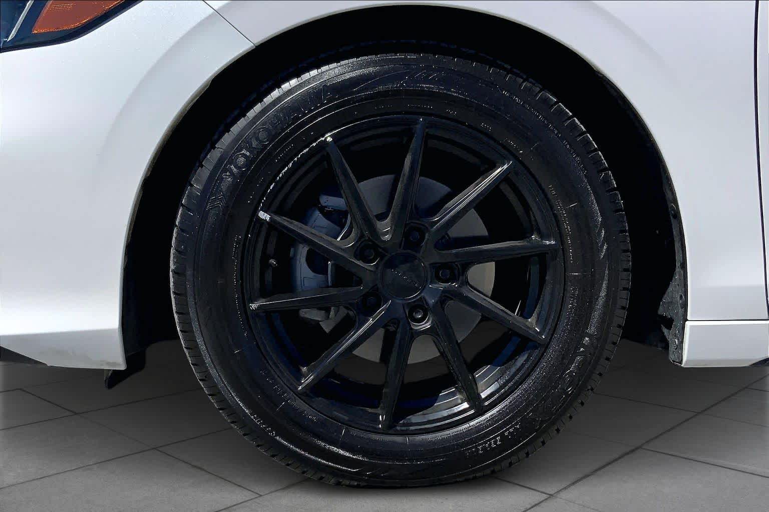 2025 Honda Civic Sport - 10