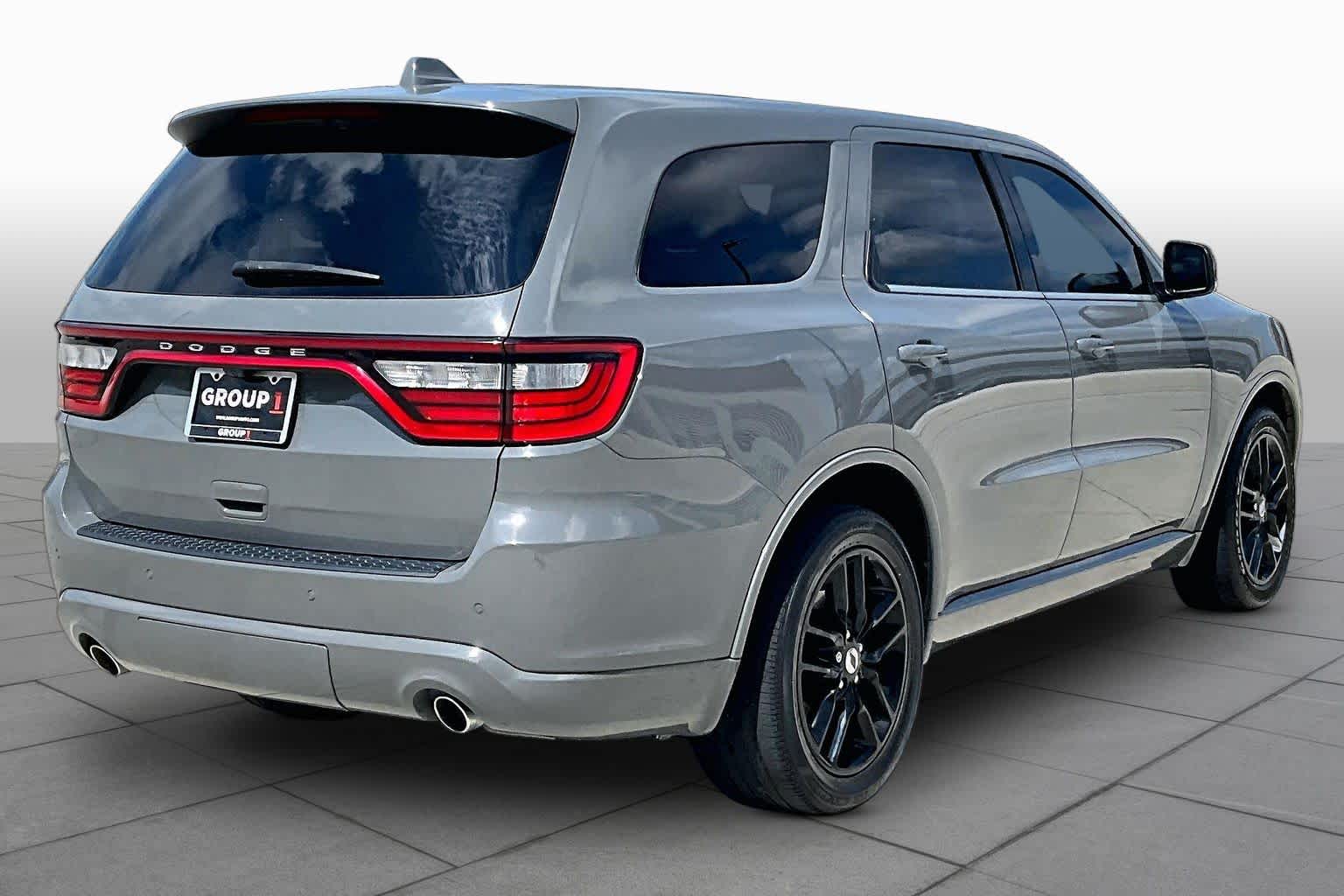 2021 Dodge Durango photo 11 of 32